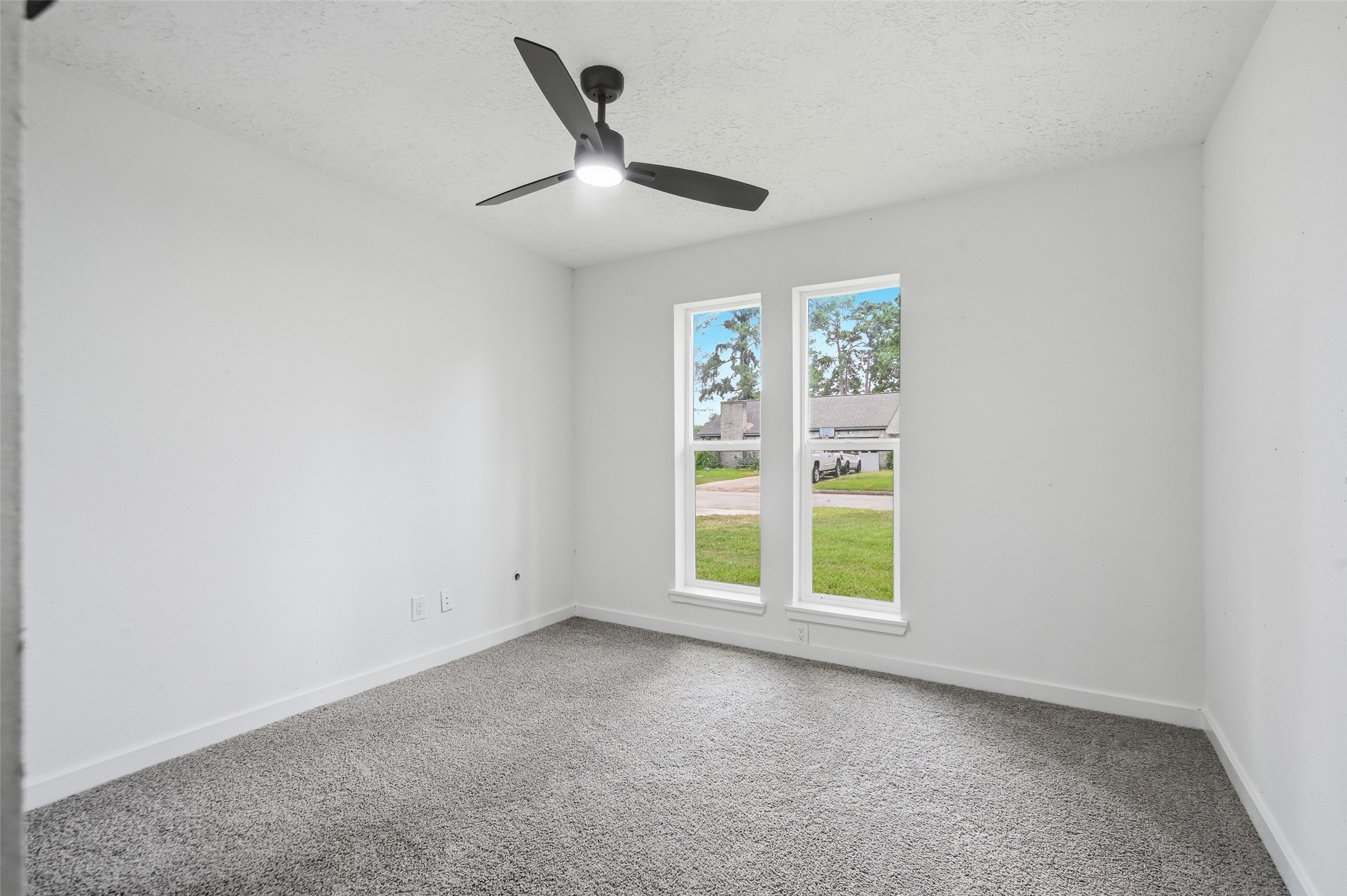 25402 Thistlewaite Lane Property Photo 22