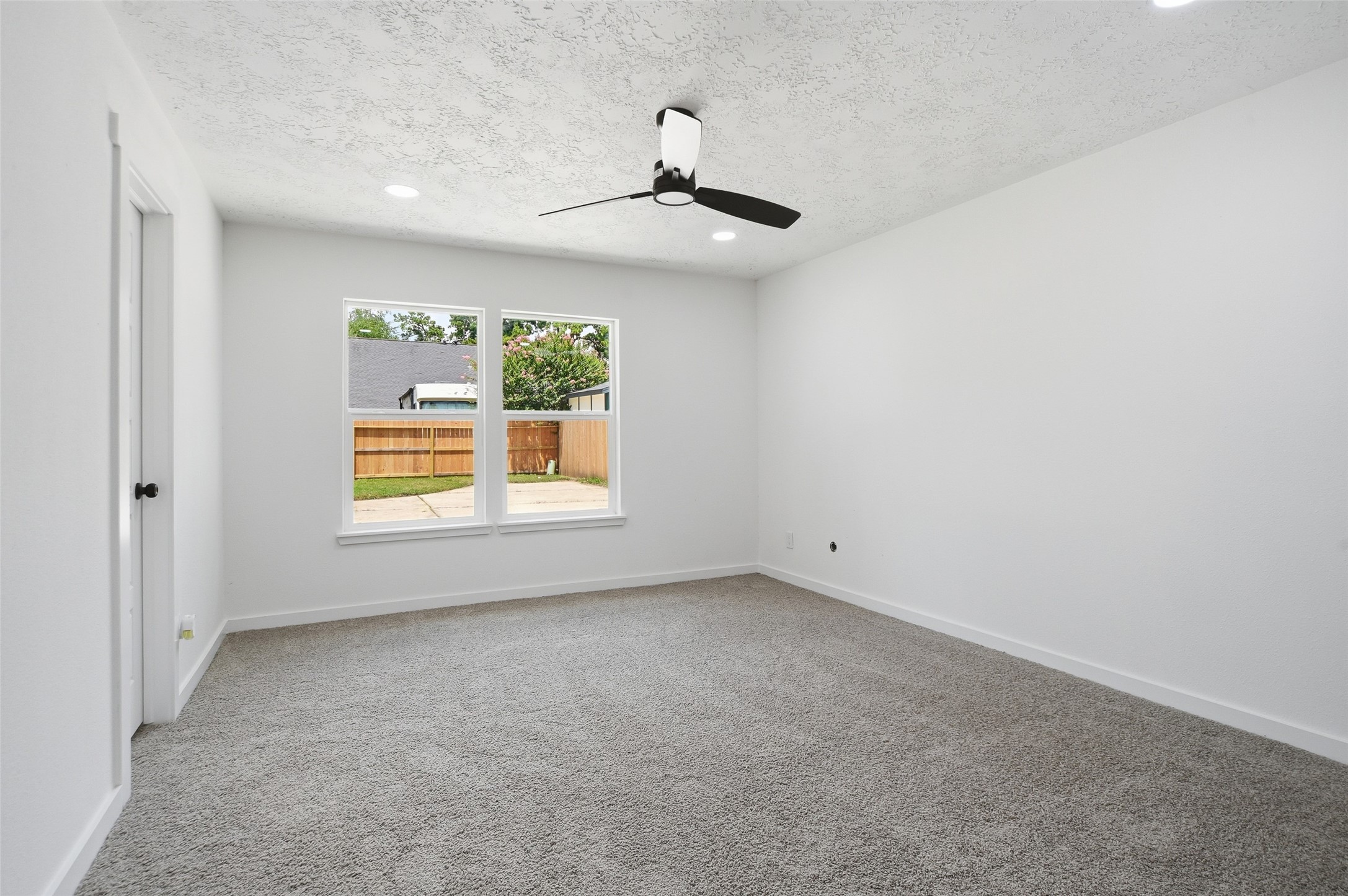 25402 Thistlewaite Lane Property Photo 26