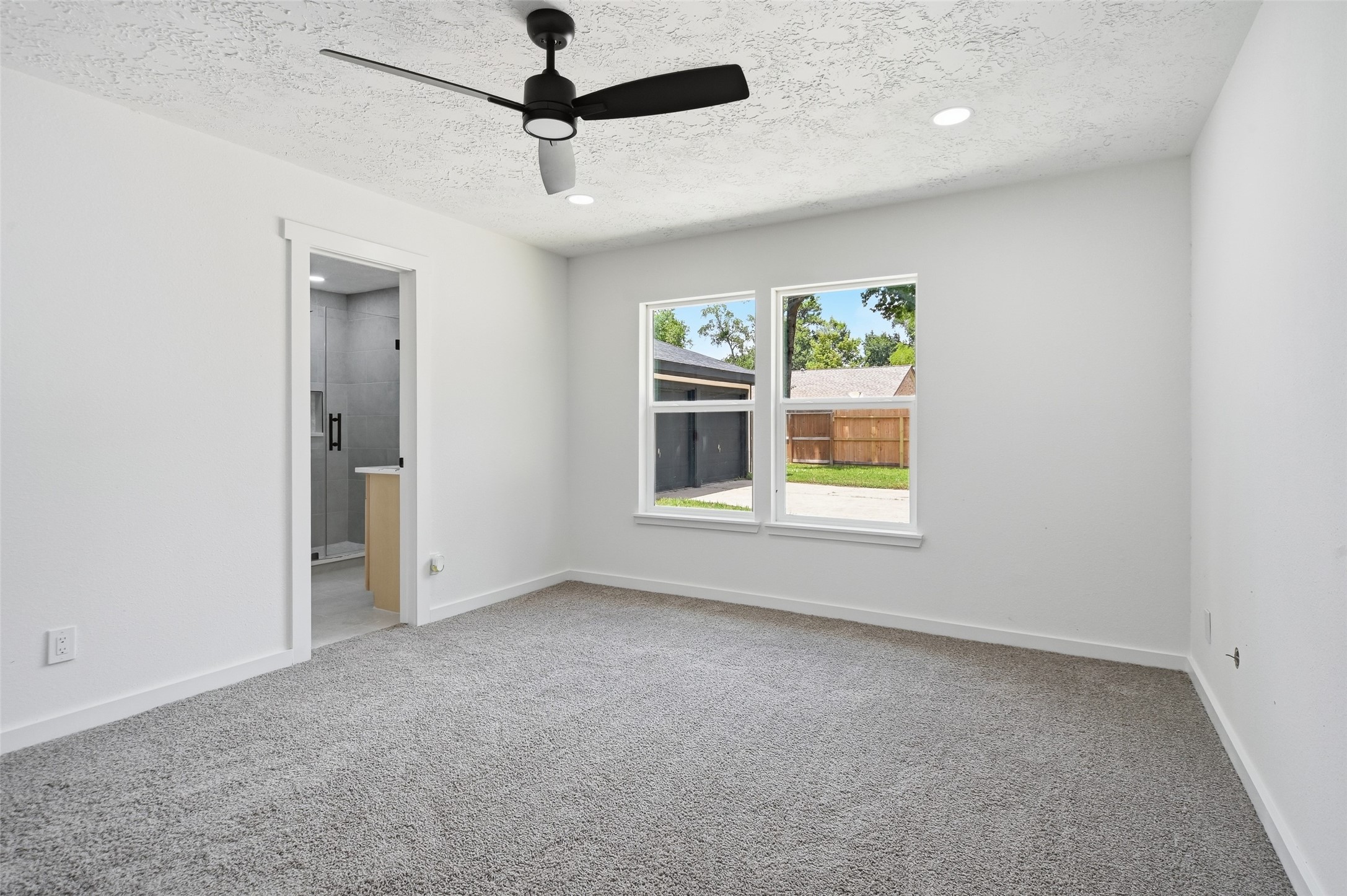 25402 Thistlewaite Lane Property Photo 27