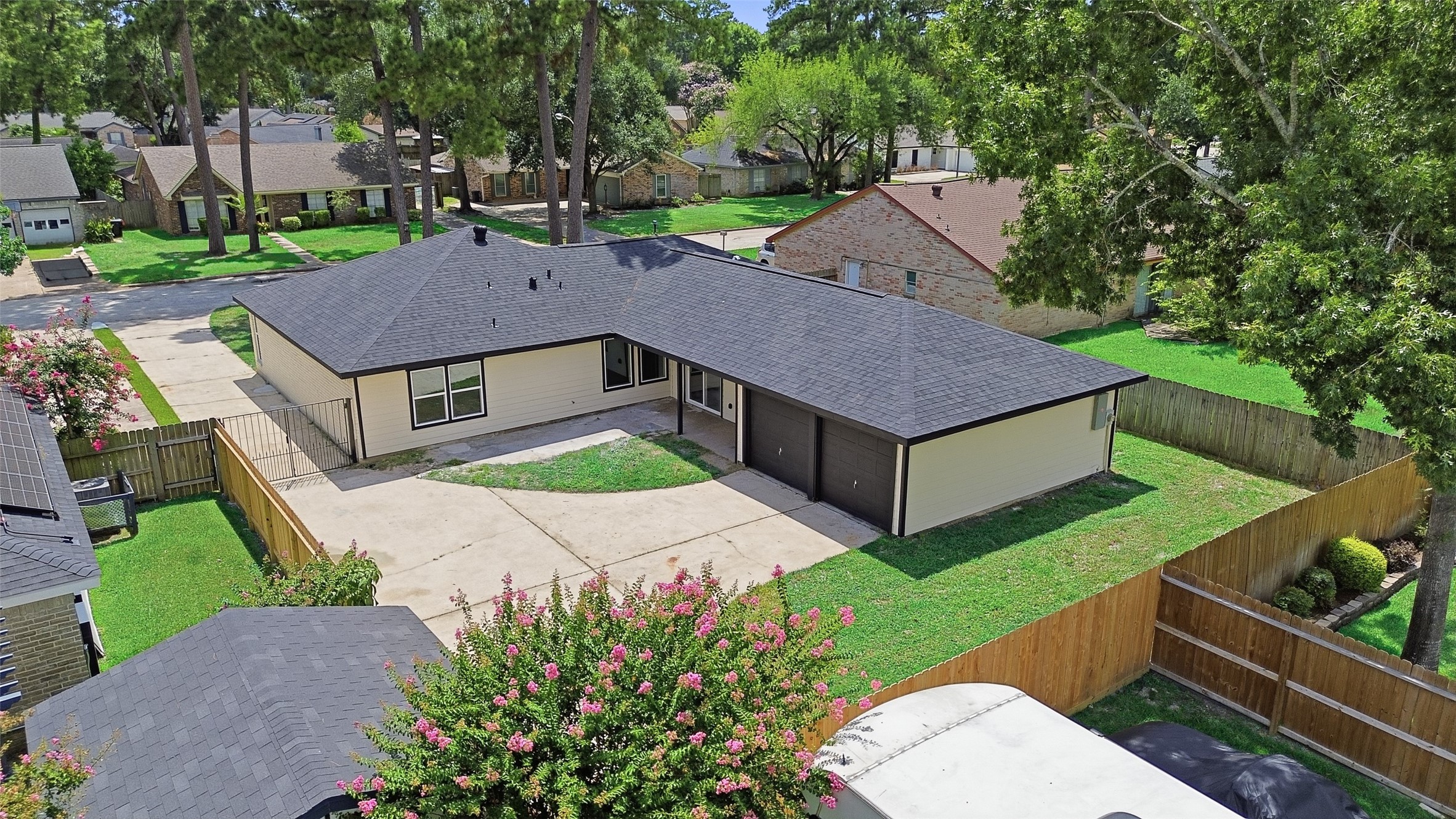 25402 Thistlewaite Lane Property Photo 35