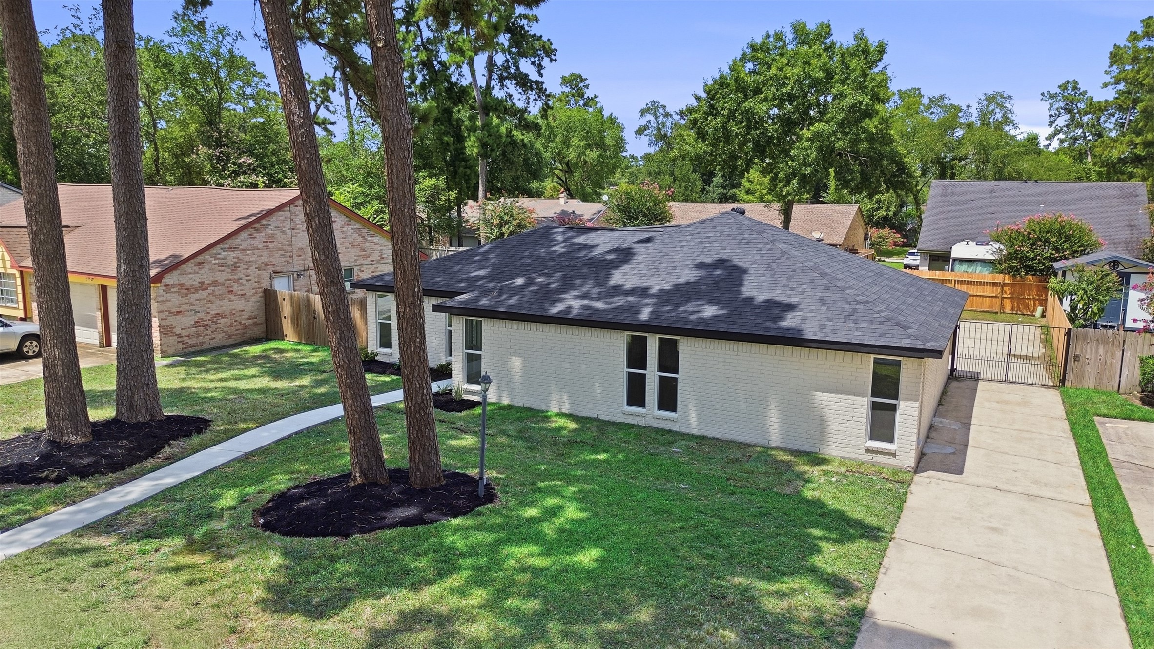 25402 Thistlewaite Lane Property Photo 42