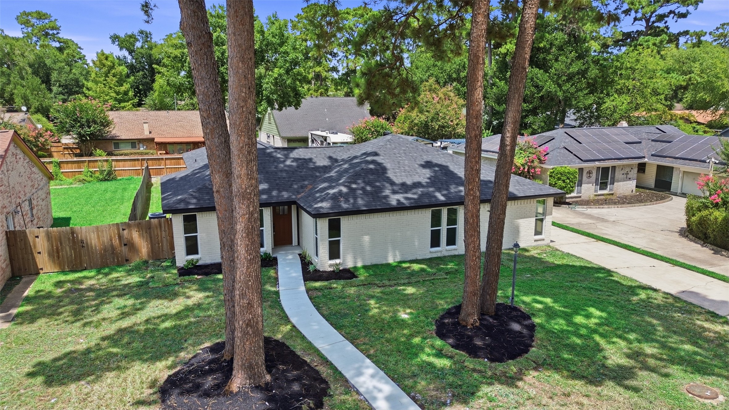 25402 Thistlewaite Lane Property Photo 43