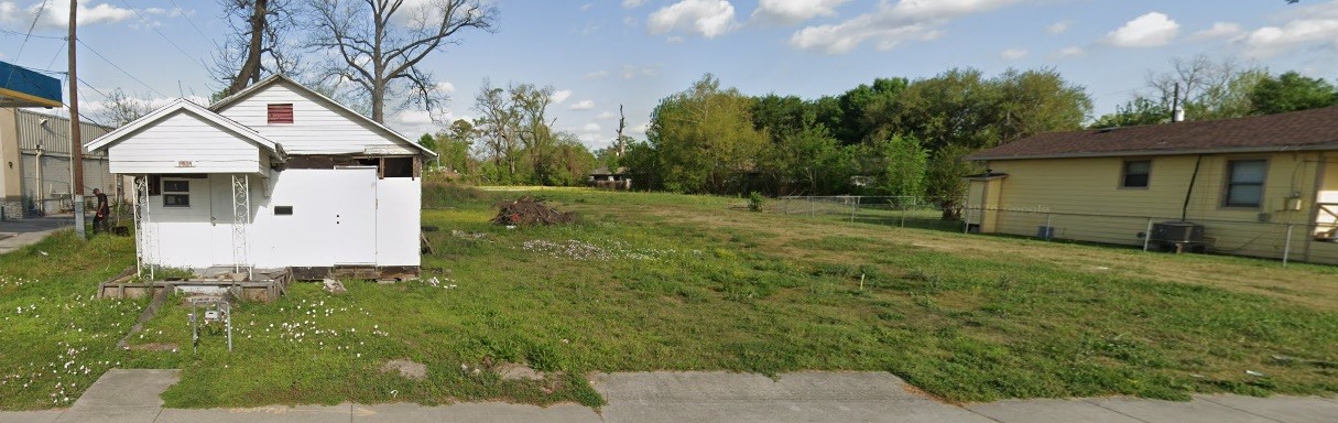 8006 Lockwood Drive Property Photo 1