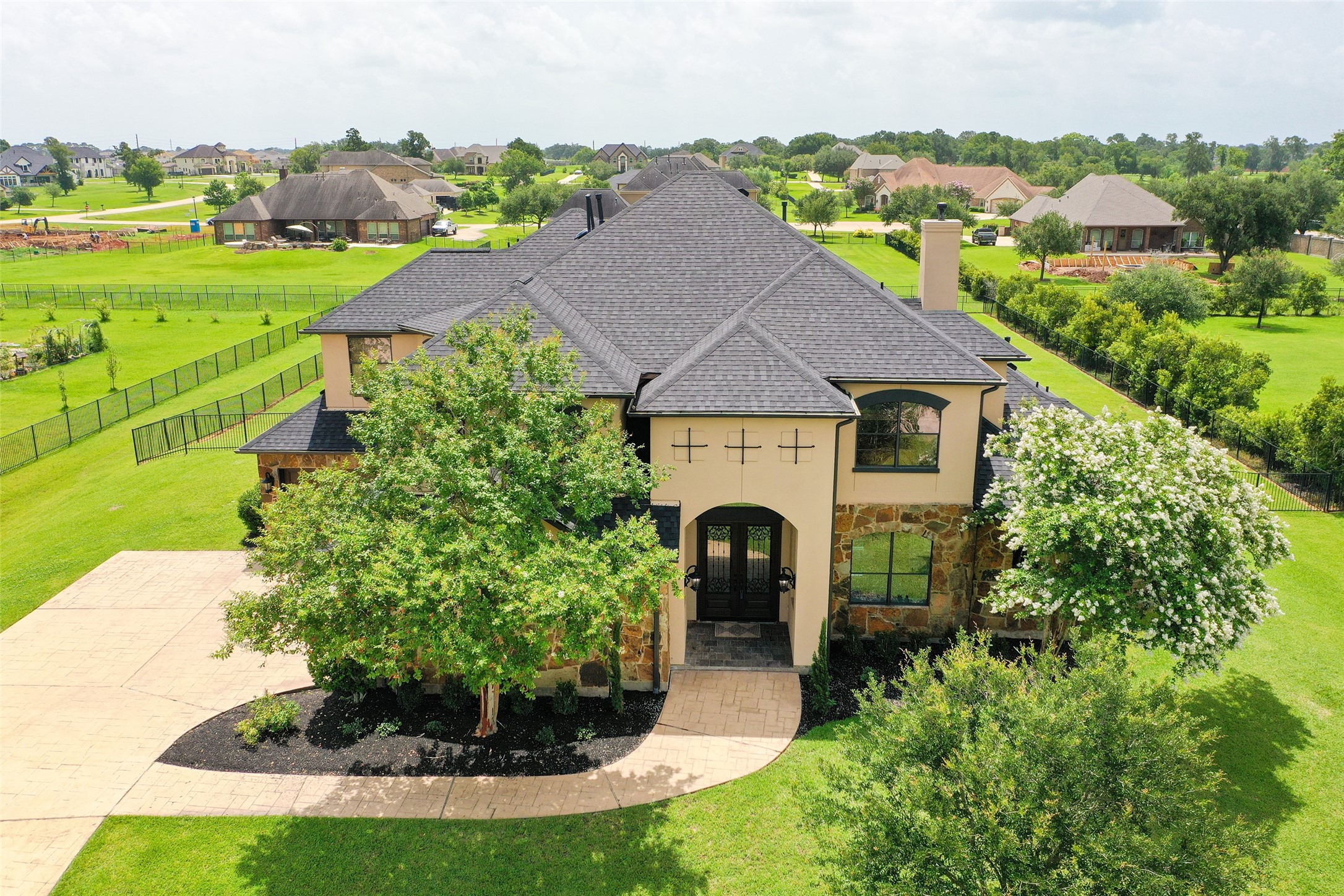 8410 Den Oak Drive Property Photo 1
