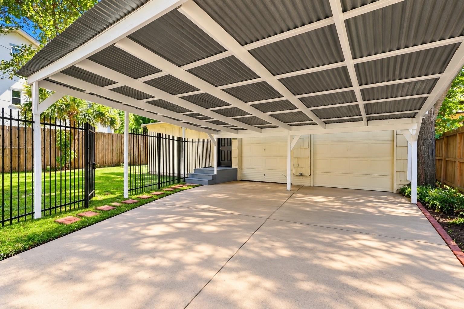 4505 Larch Lane C Property Photo 13