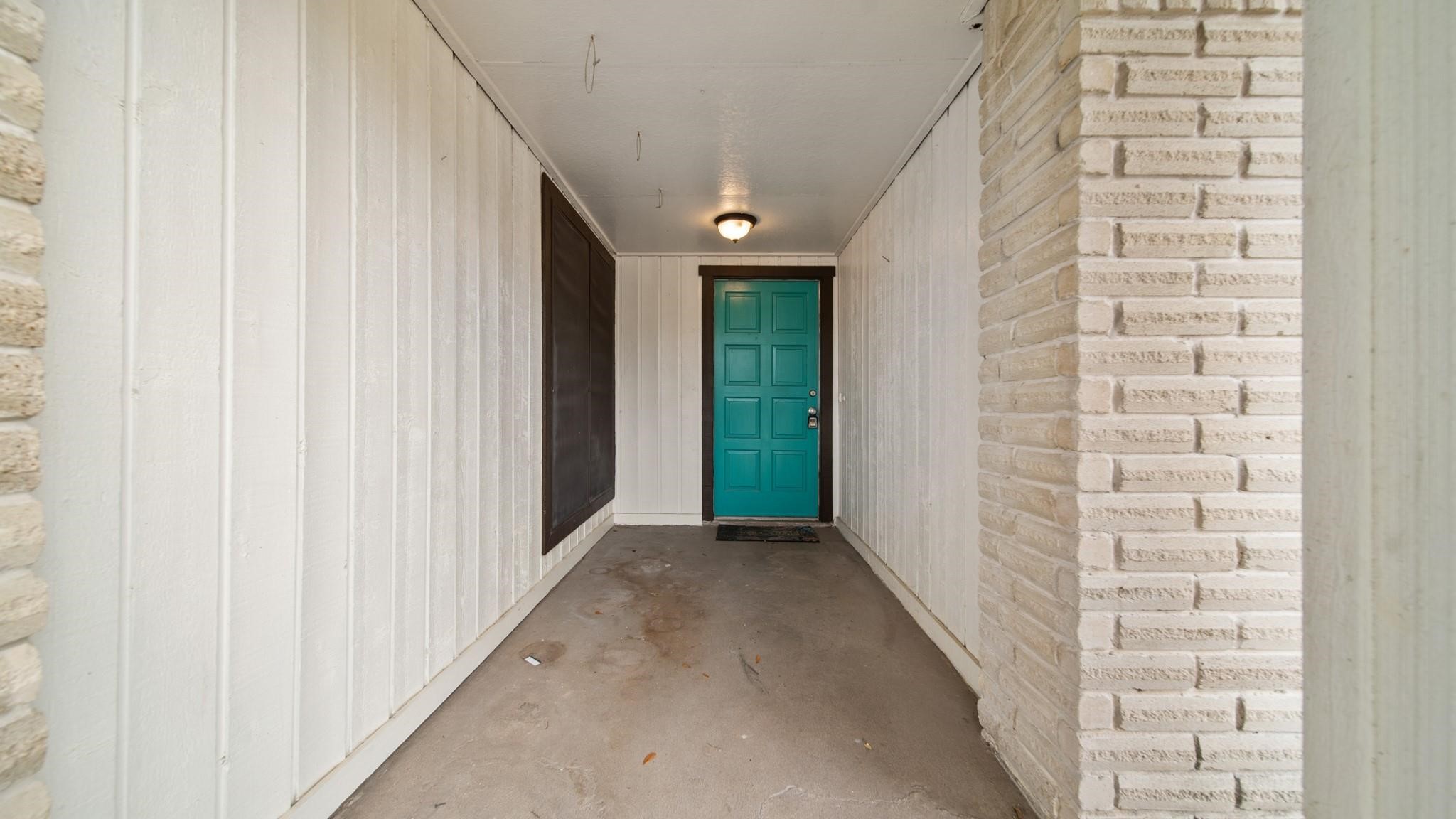 2012 Sandy Knoll Drive Property Photo 3
