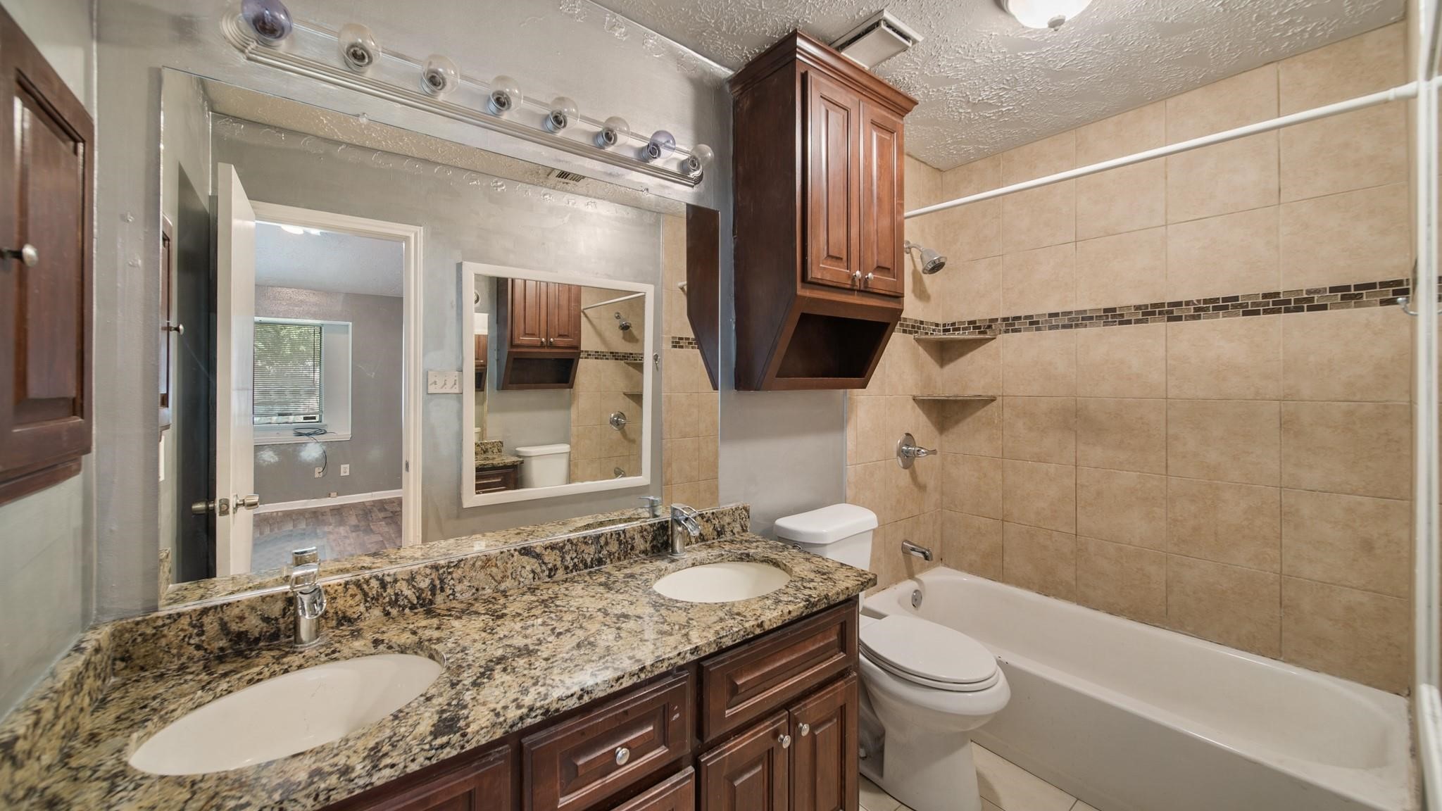 2012 Sandy Knoll Drive Property Photo 13