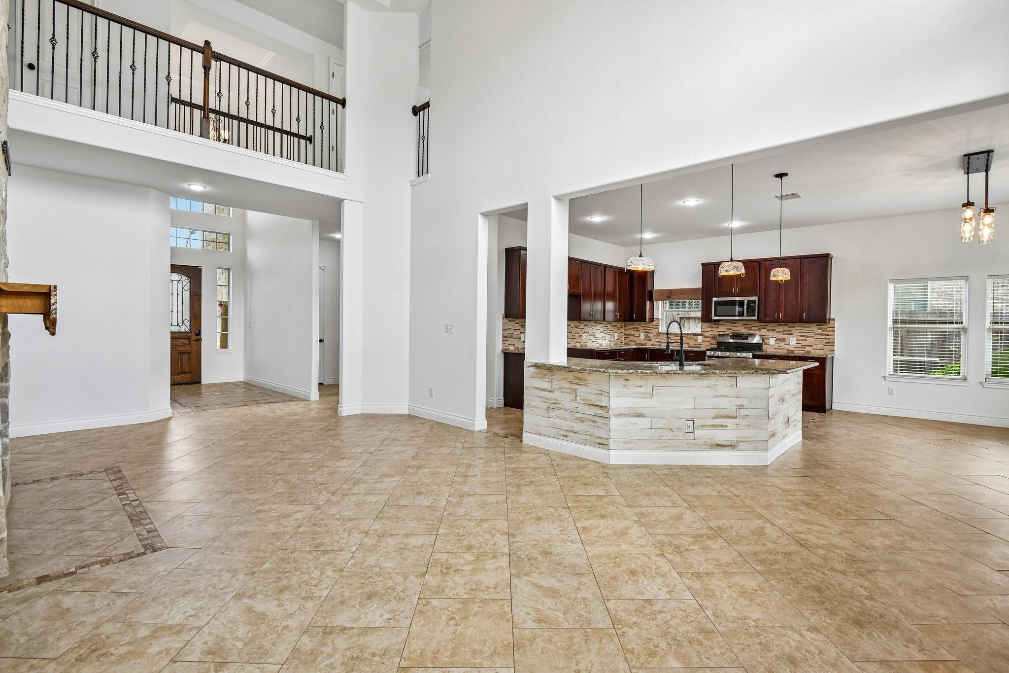 6309 Deer Meadow Lane Property Photo 9