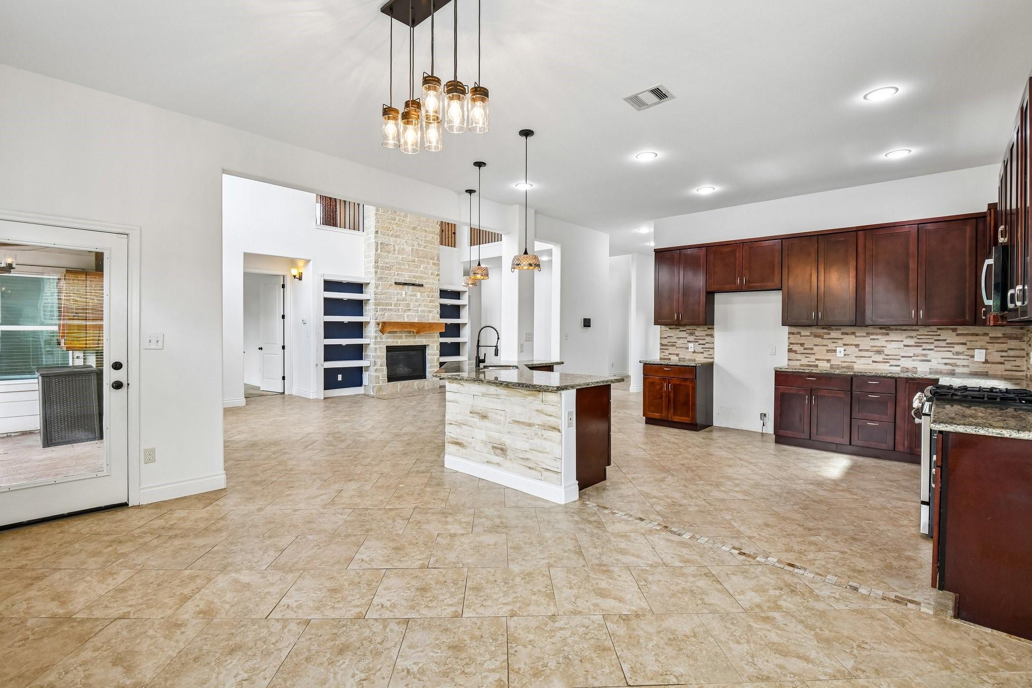 6309 Deer Meadow Lane Property Photo 16