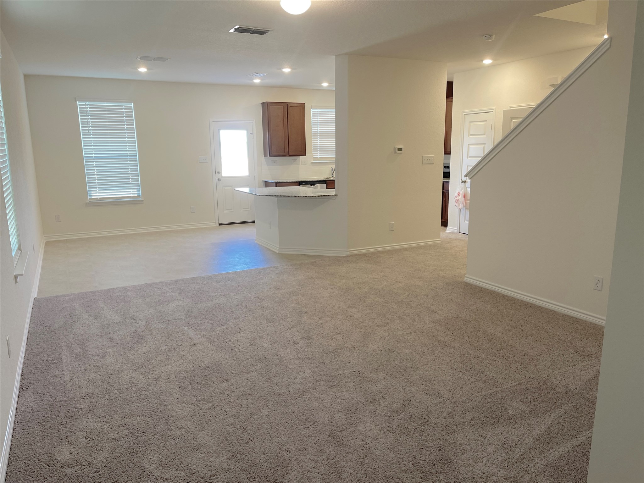 7543 Fishbowl Lane Property Photo 2