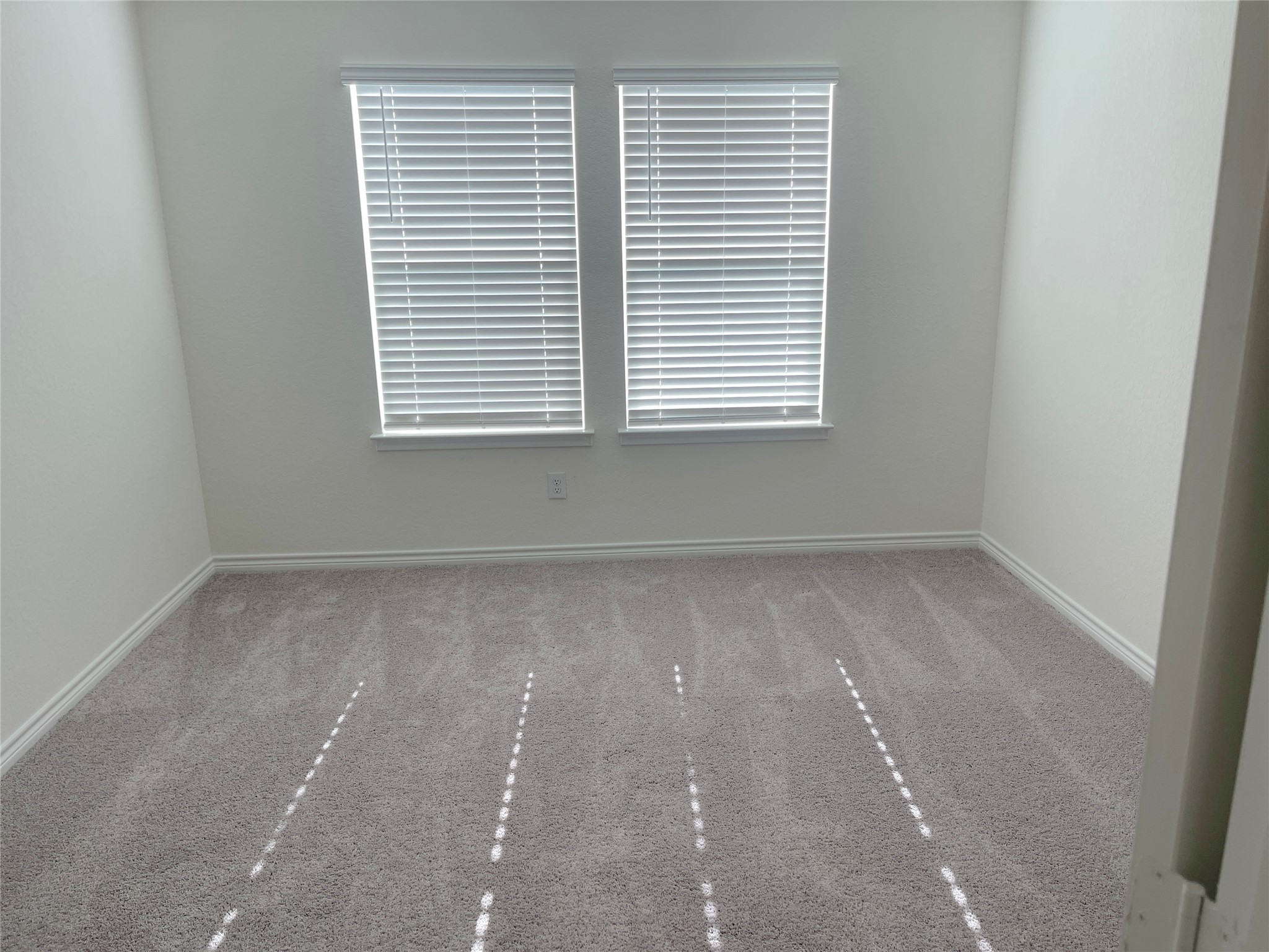 7543 Fishbowl Lane Property Photo 8