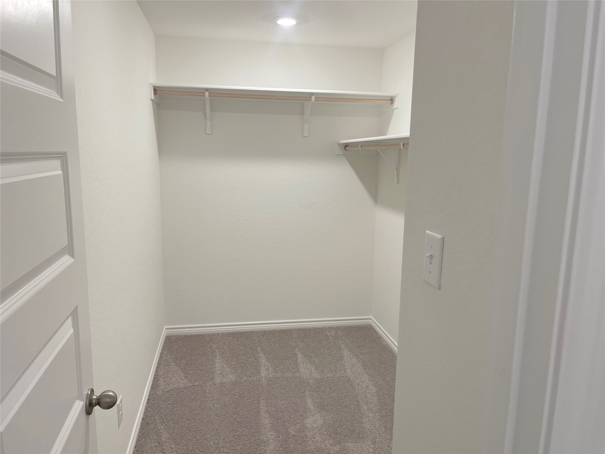 7543 Fishbowl Lane Property Photo 13