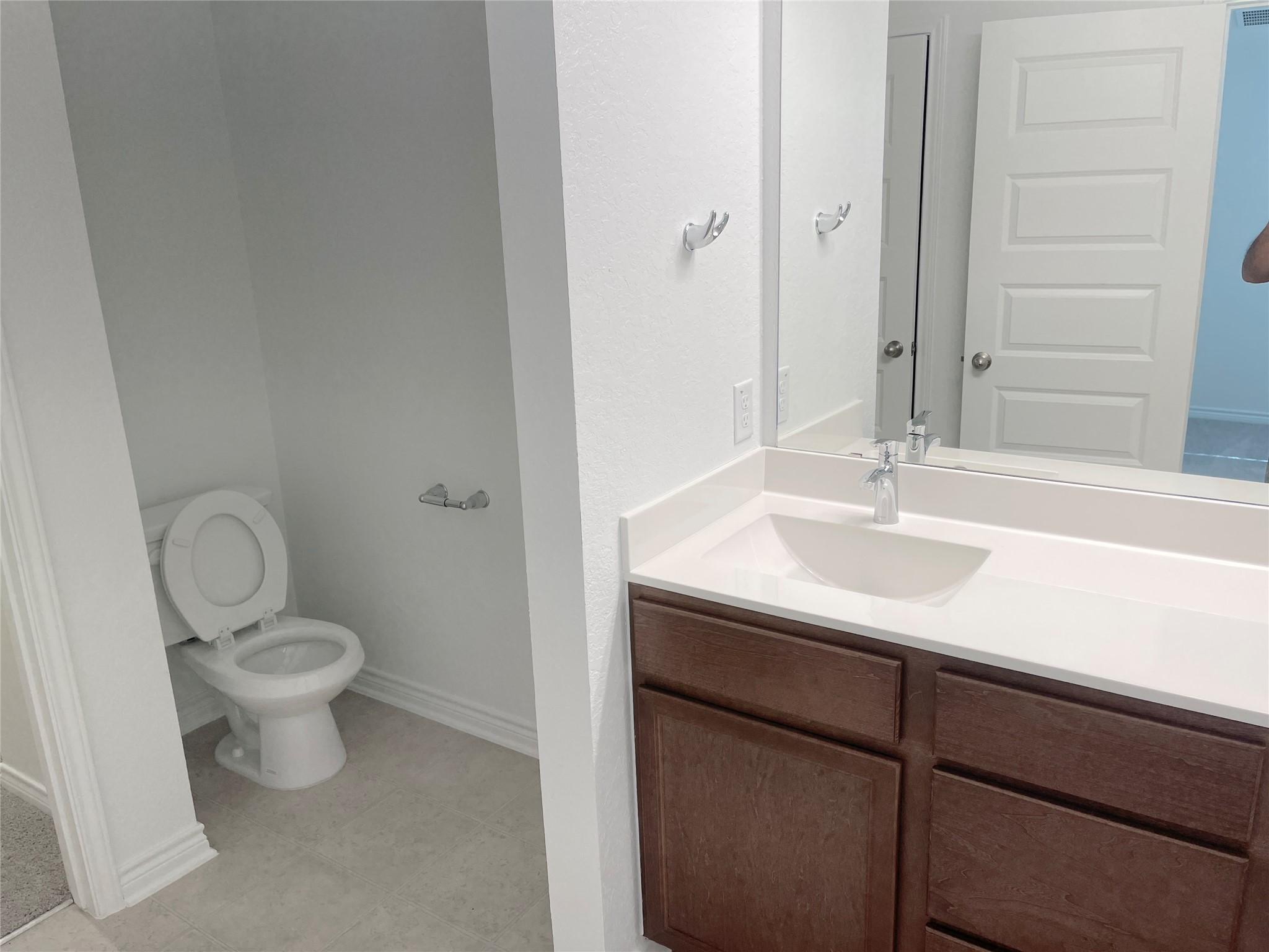 7543 Fishbowl Lane Property Photo 15
