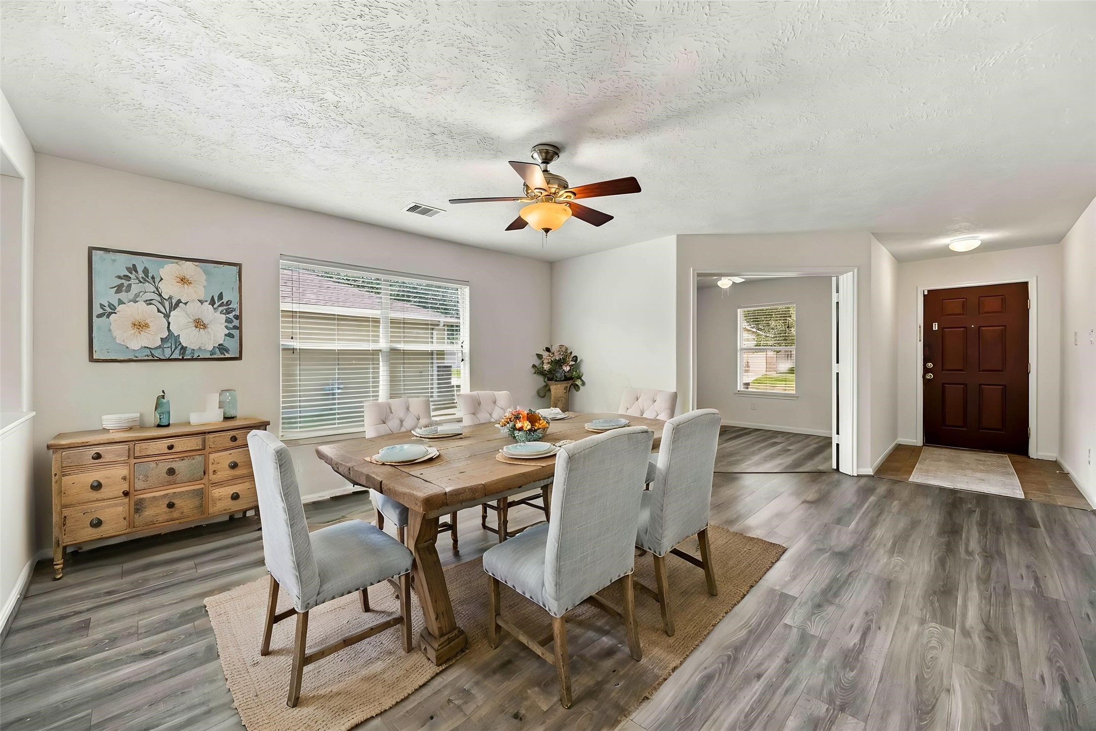 16011 Arapaho Bend Lane Property Photo 9