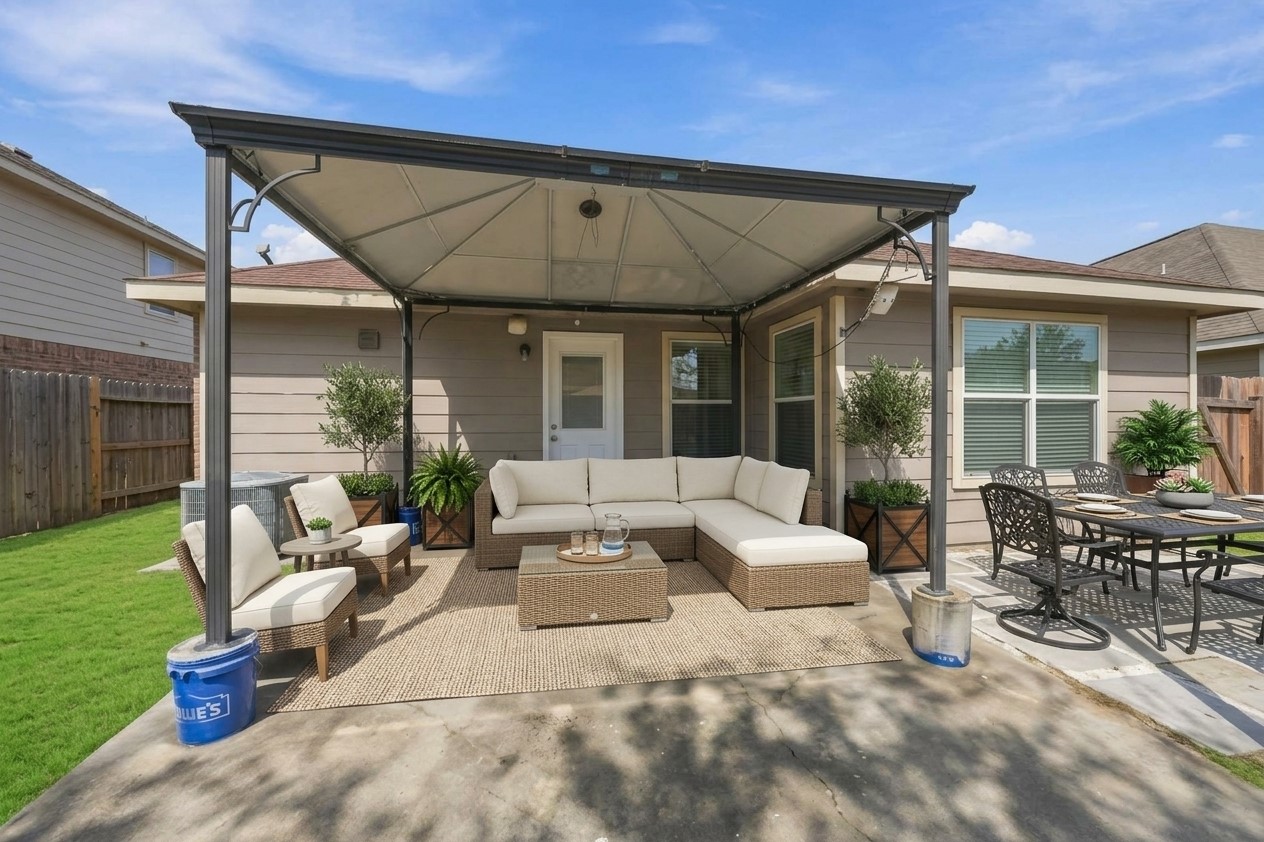 16011 Arapaho Bend Lane Property Photo 31