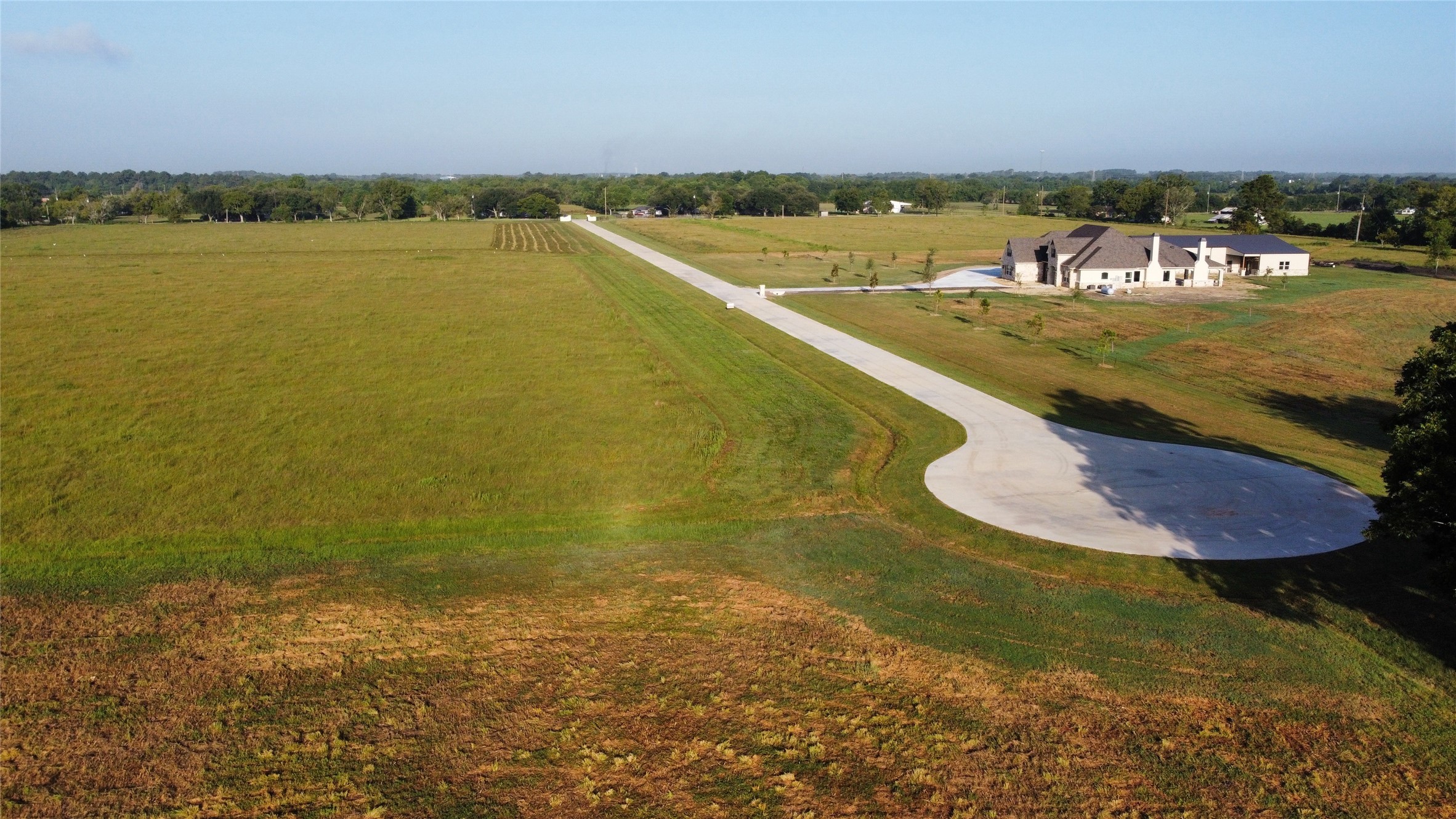 16422 Adlong School Rd Property Photo 6