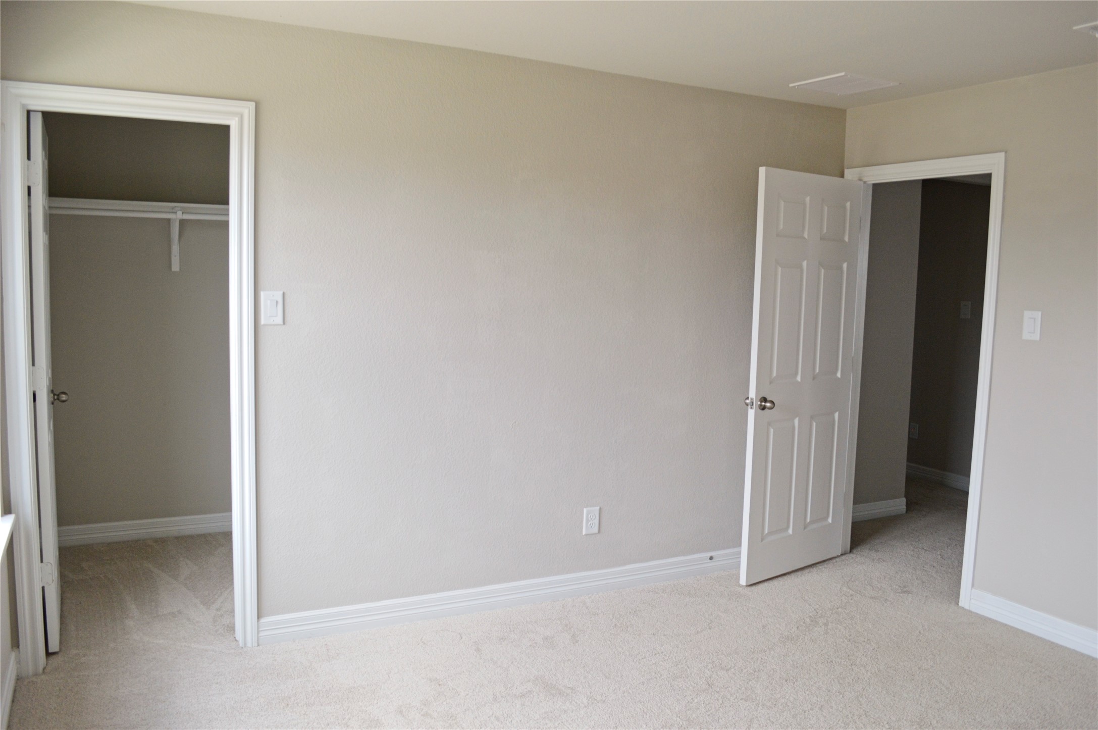 13146 Rowan Green Drive Property Photo 13