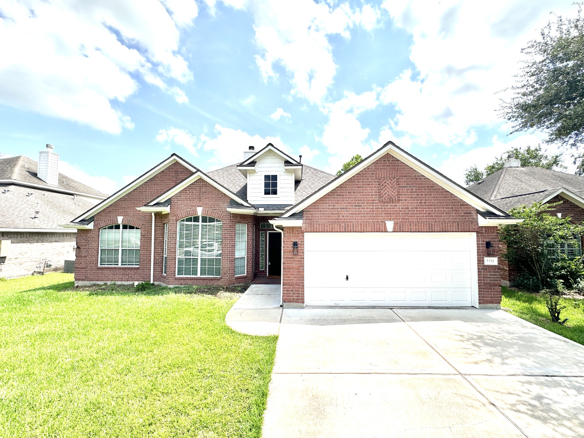 3351 Lakeway Lane Property Photo 1