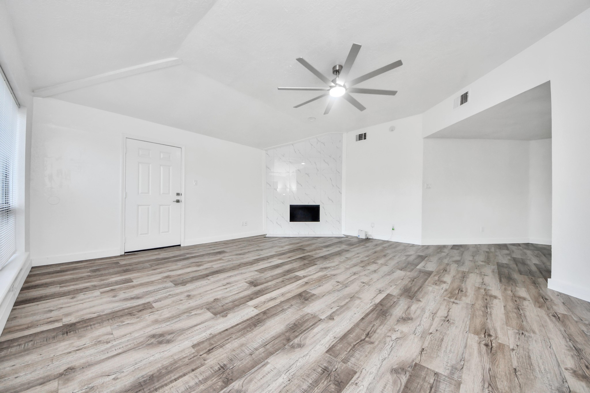11627 Bowlan Lane Property Photo 2