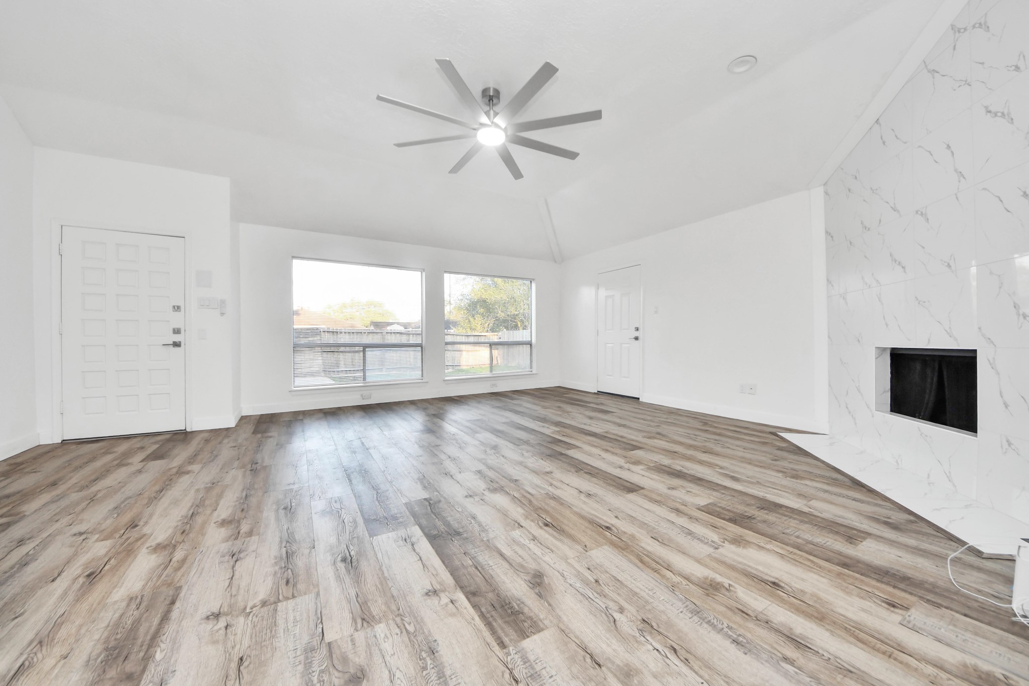 11627 Bowlan Lane Property Photo 3