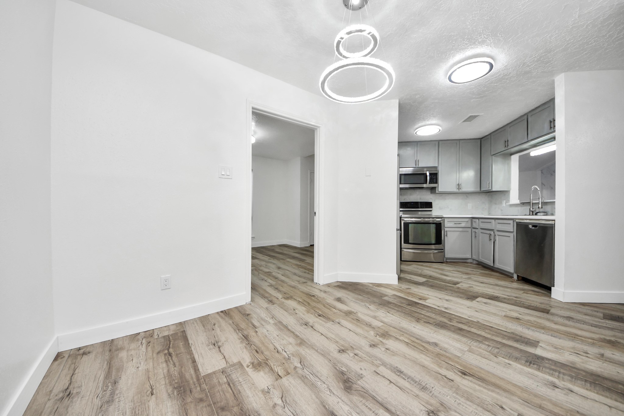 11627 Bowlan Lane Property Photo 6