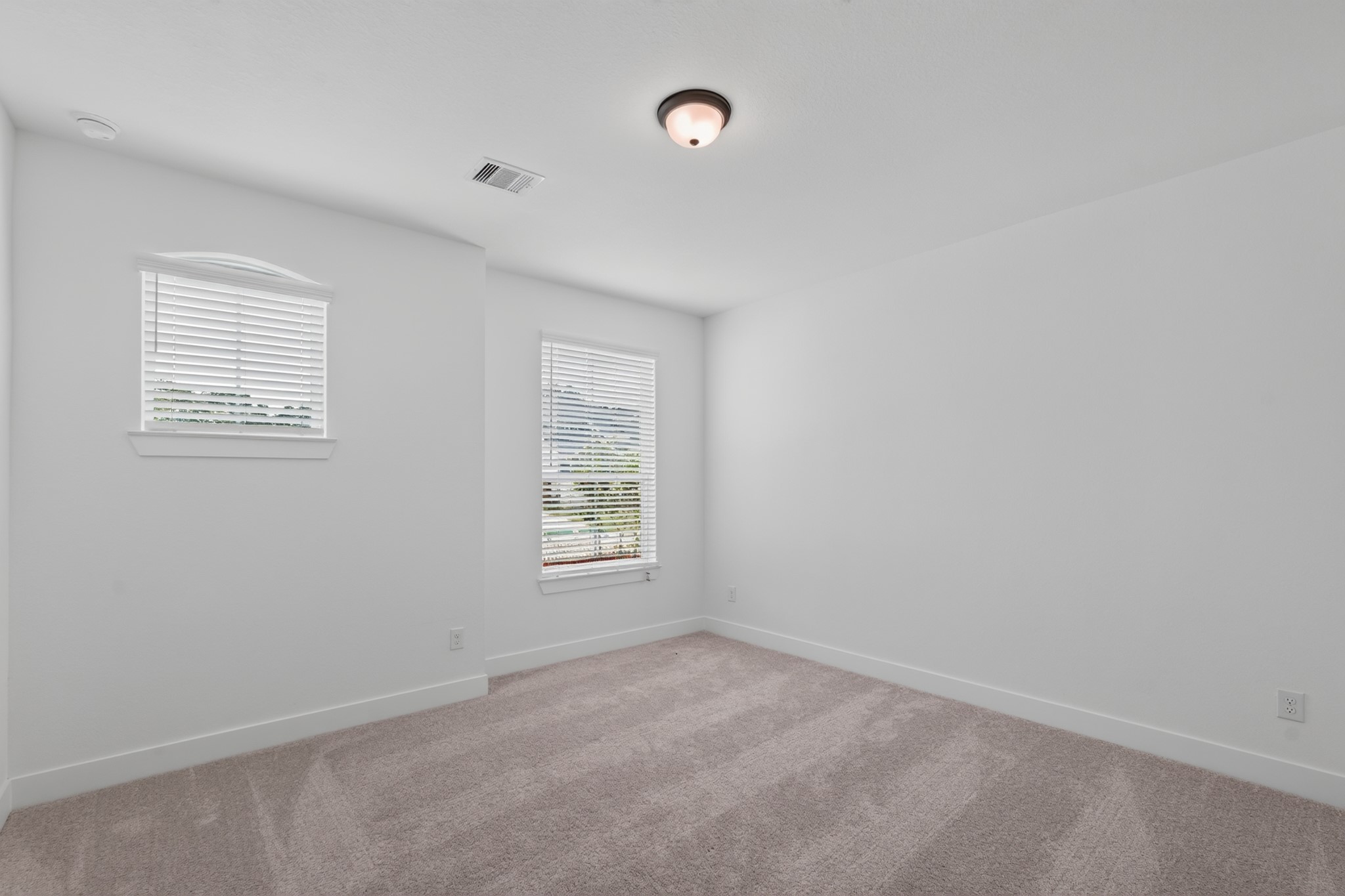 9745 Roaring River Falls Property Photo 29