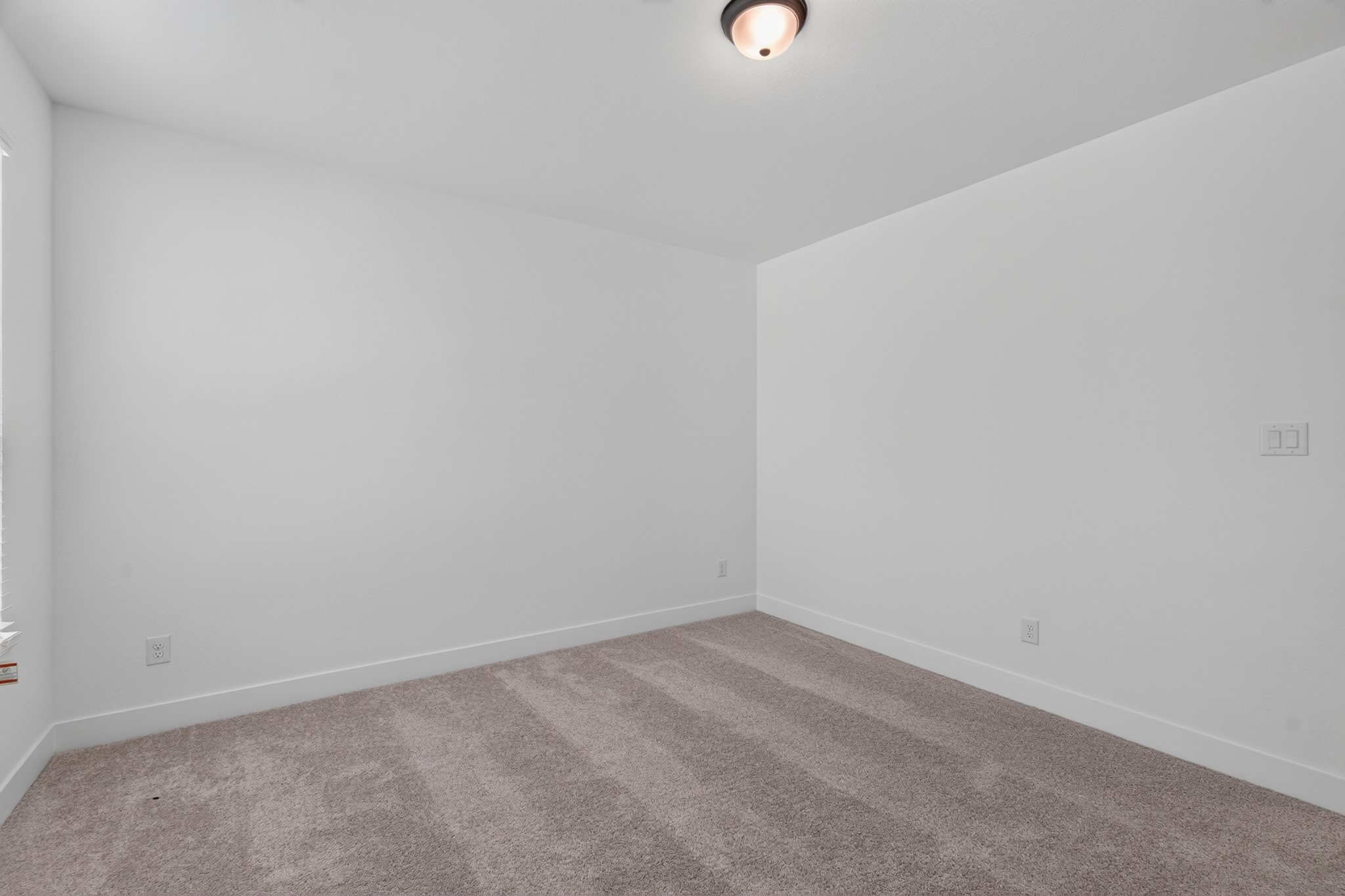 9745 Roaring River Falls Property Photo 30