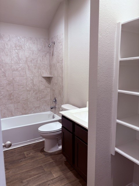 22426 Busalla Trail Property Photo 7