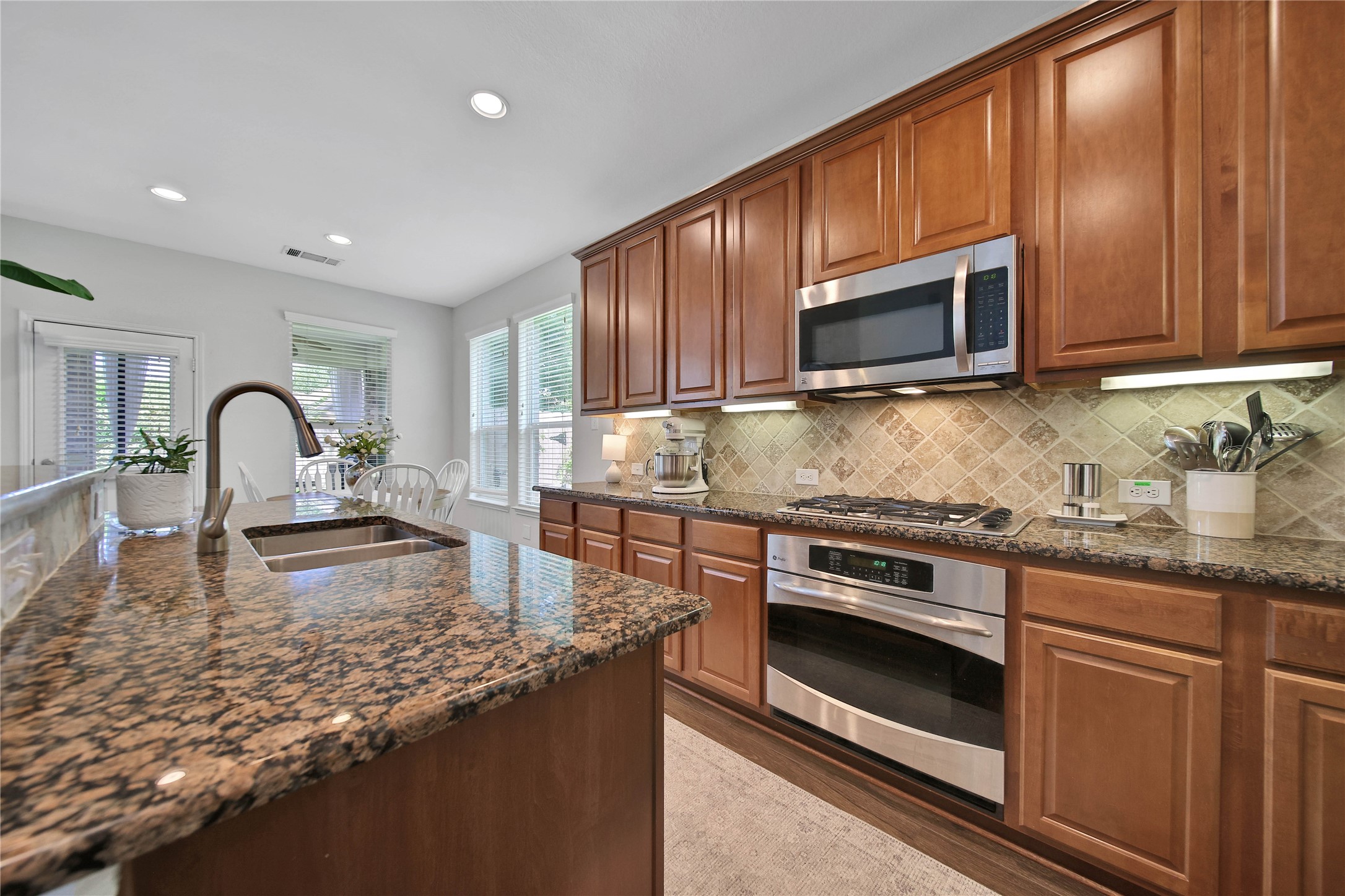 17311 Lassen Forest Lane Property Photo 17
