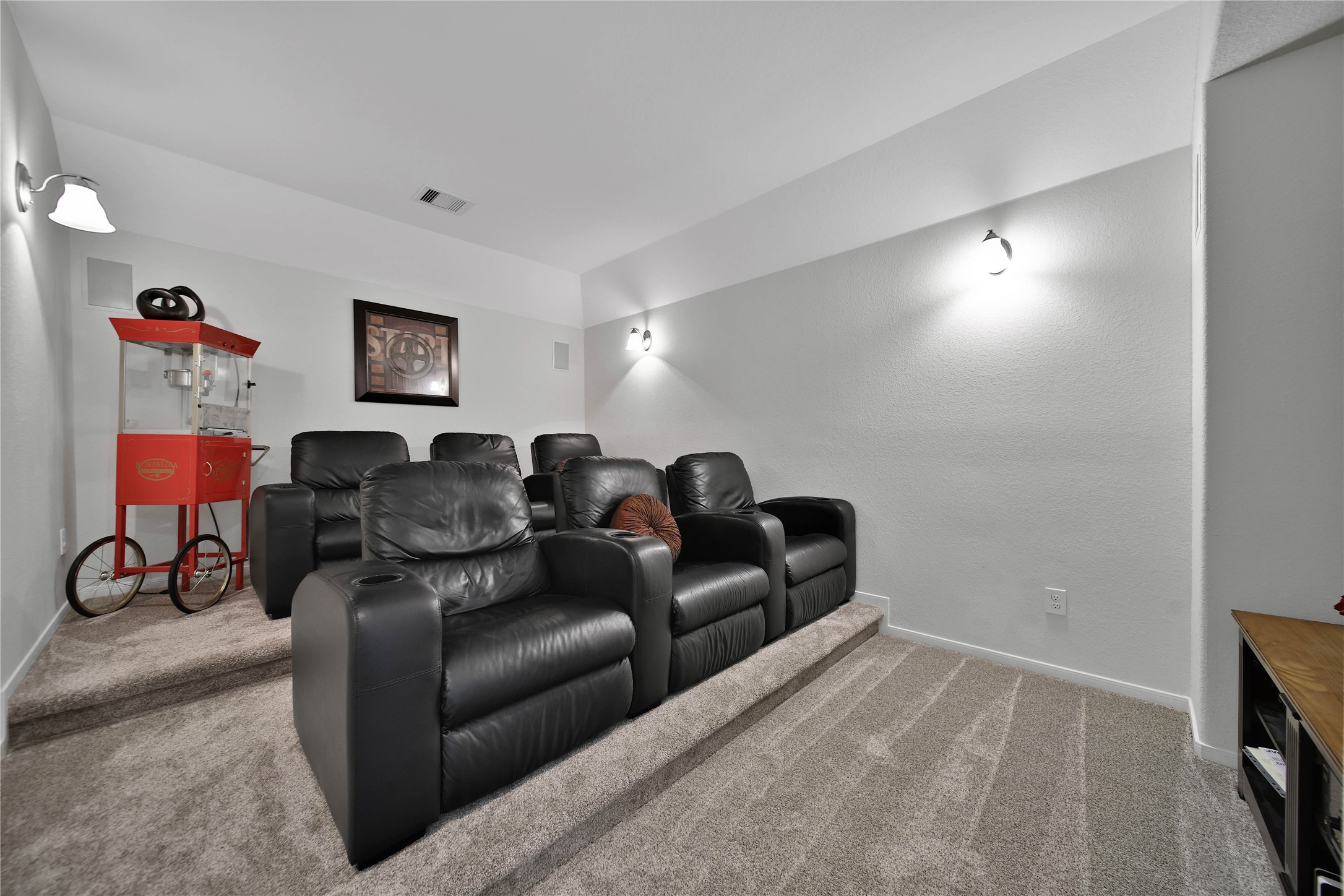 17311 Lassen Forest Lane Property Photo 32