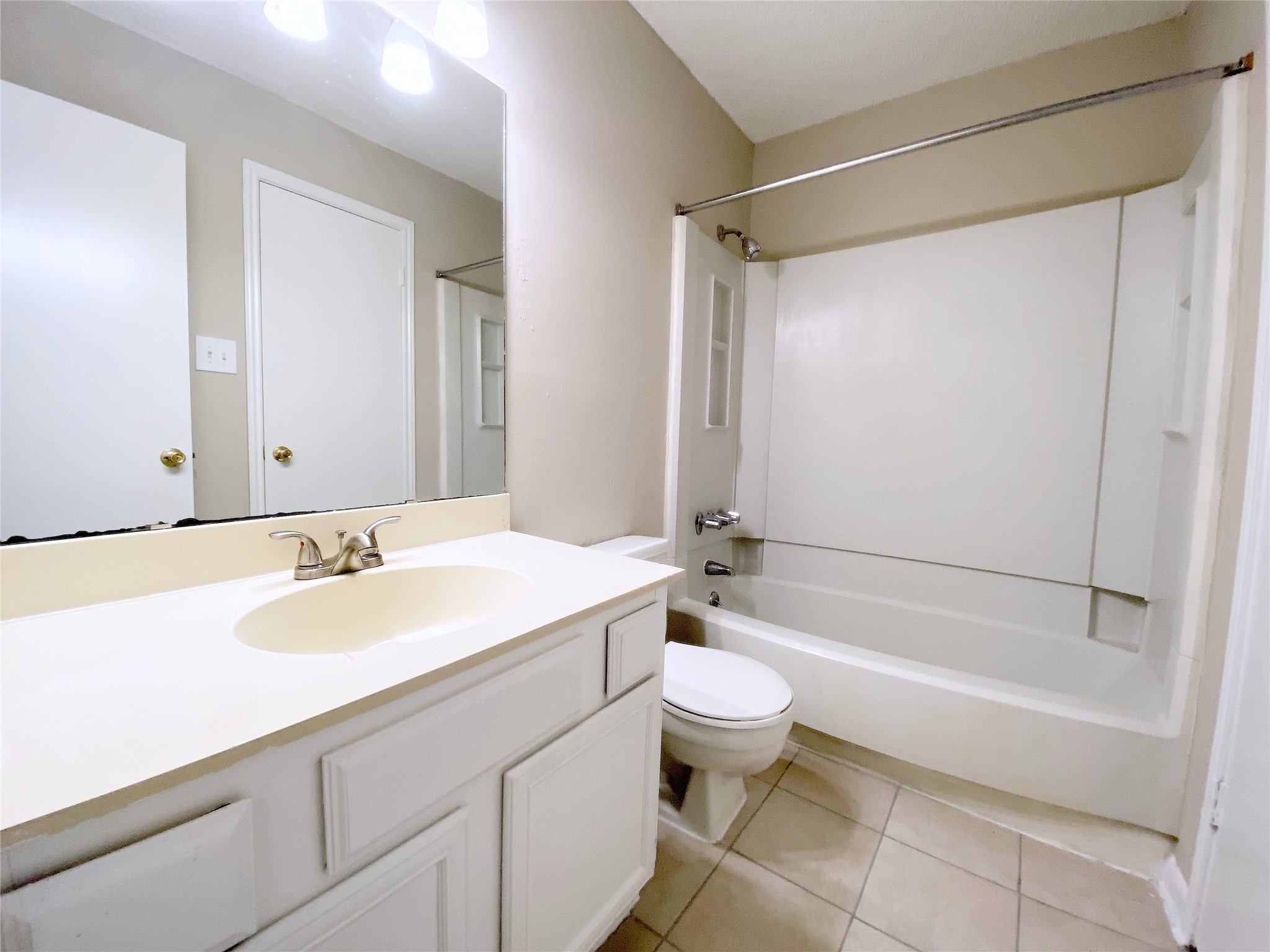 8499 Sands Point Drive Property Photo 18