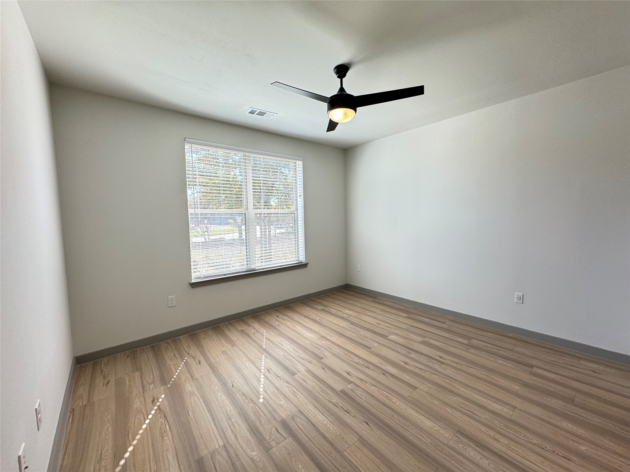 11604 Stonehollow Dr 116 Property Photo 10