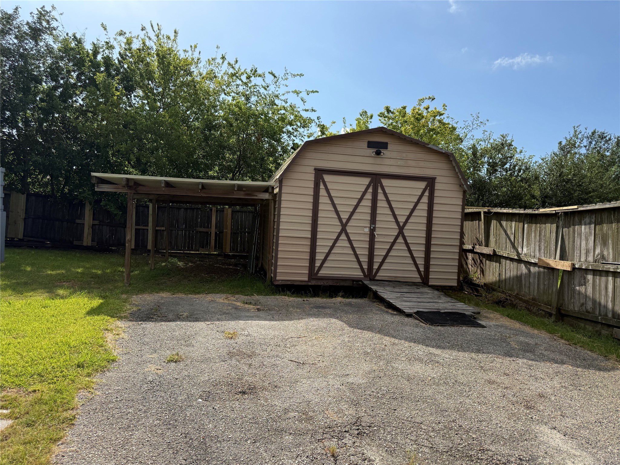 415 12th Property Photo 5