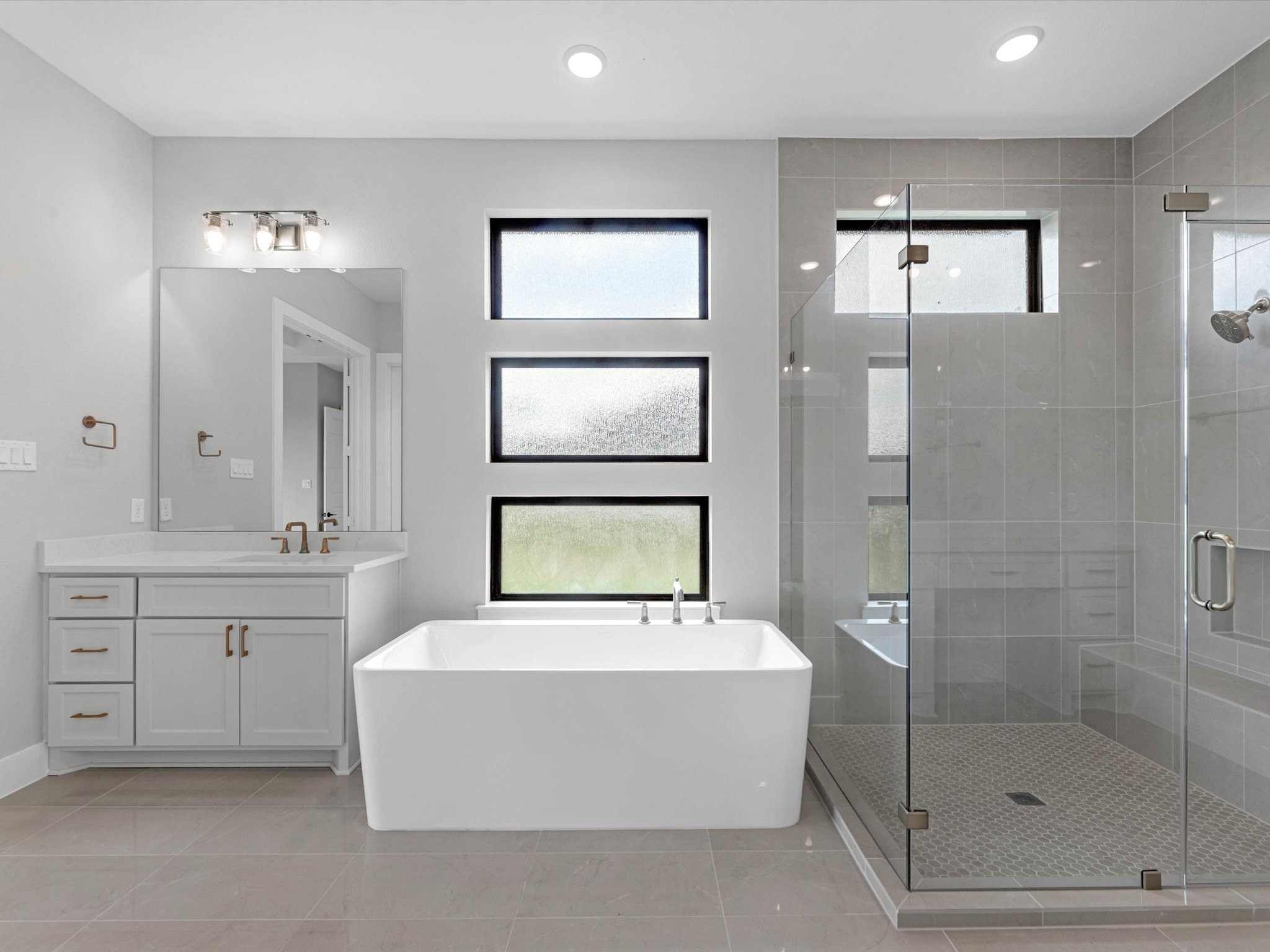 18 Woodland Creek Court Property Photo 17