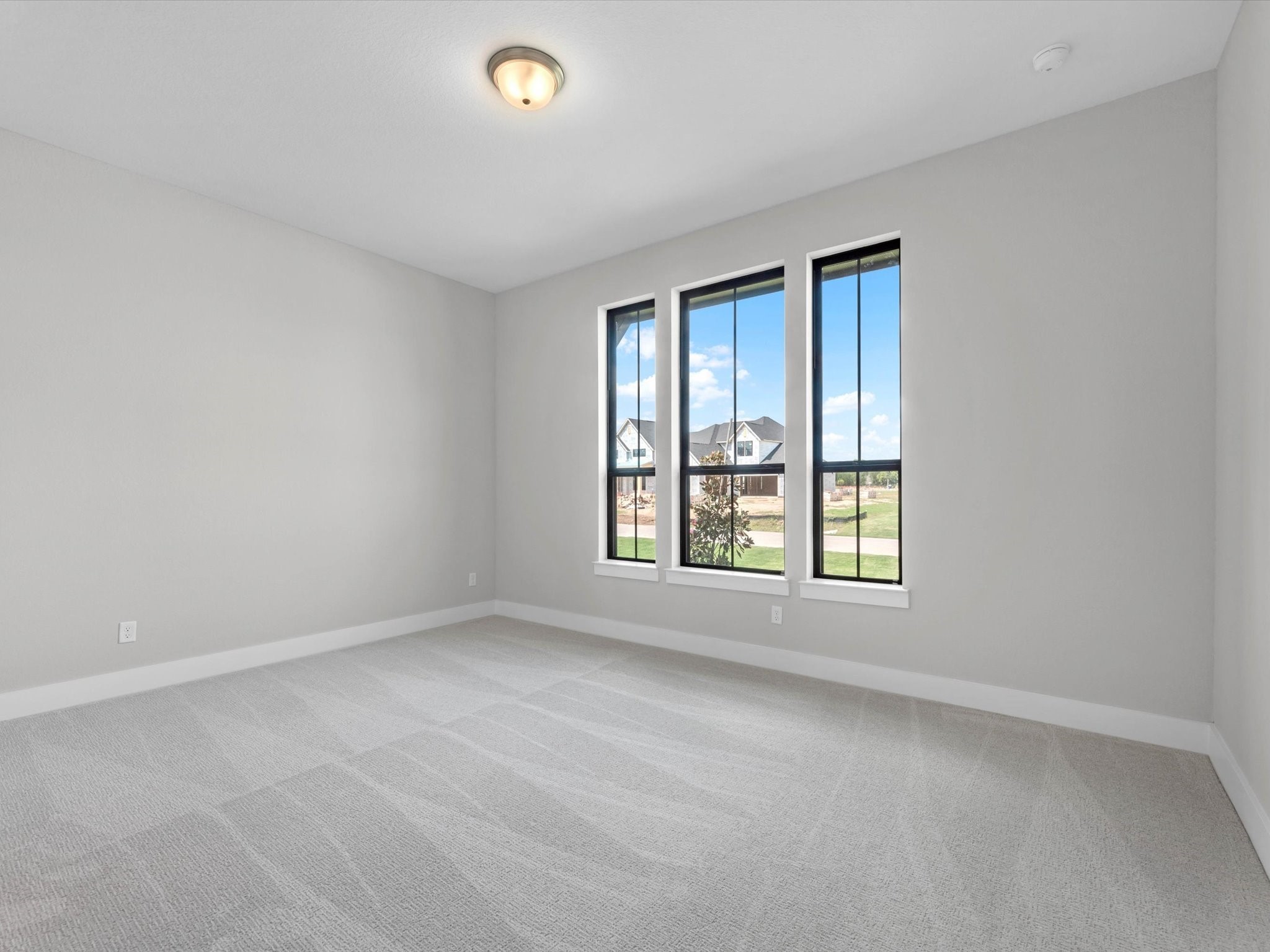 18 Woodland Creek Court Property Photo 21