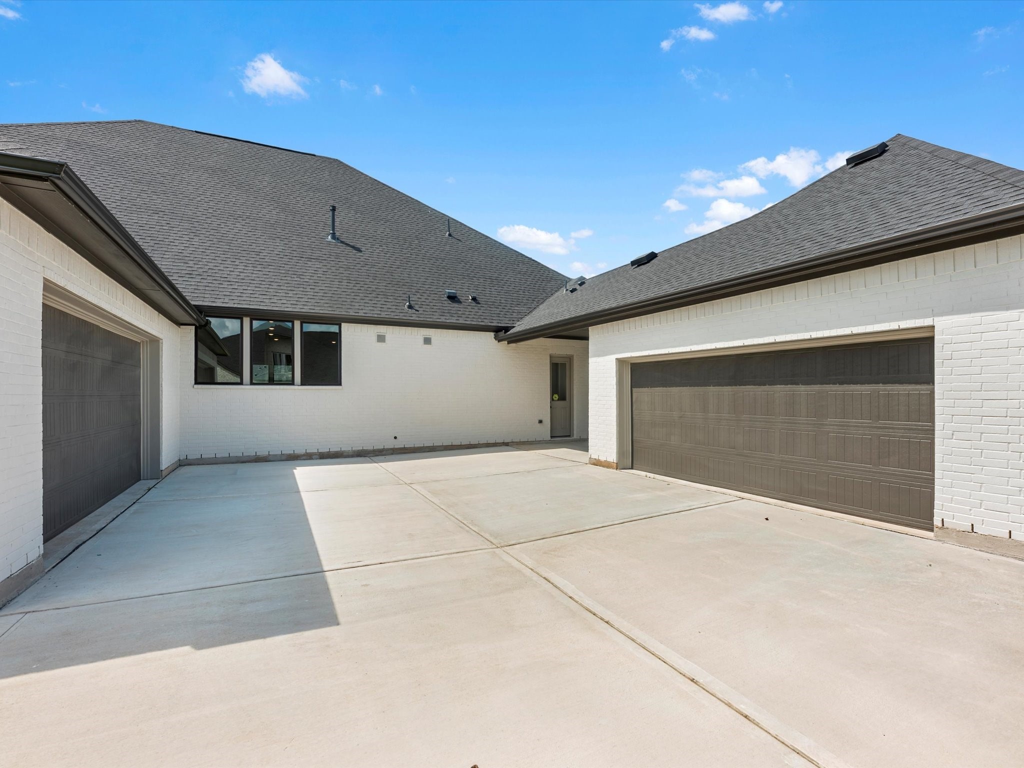 18 Woodland Creek Court Property Photo 25