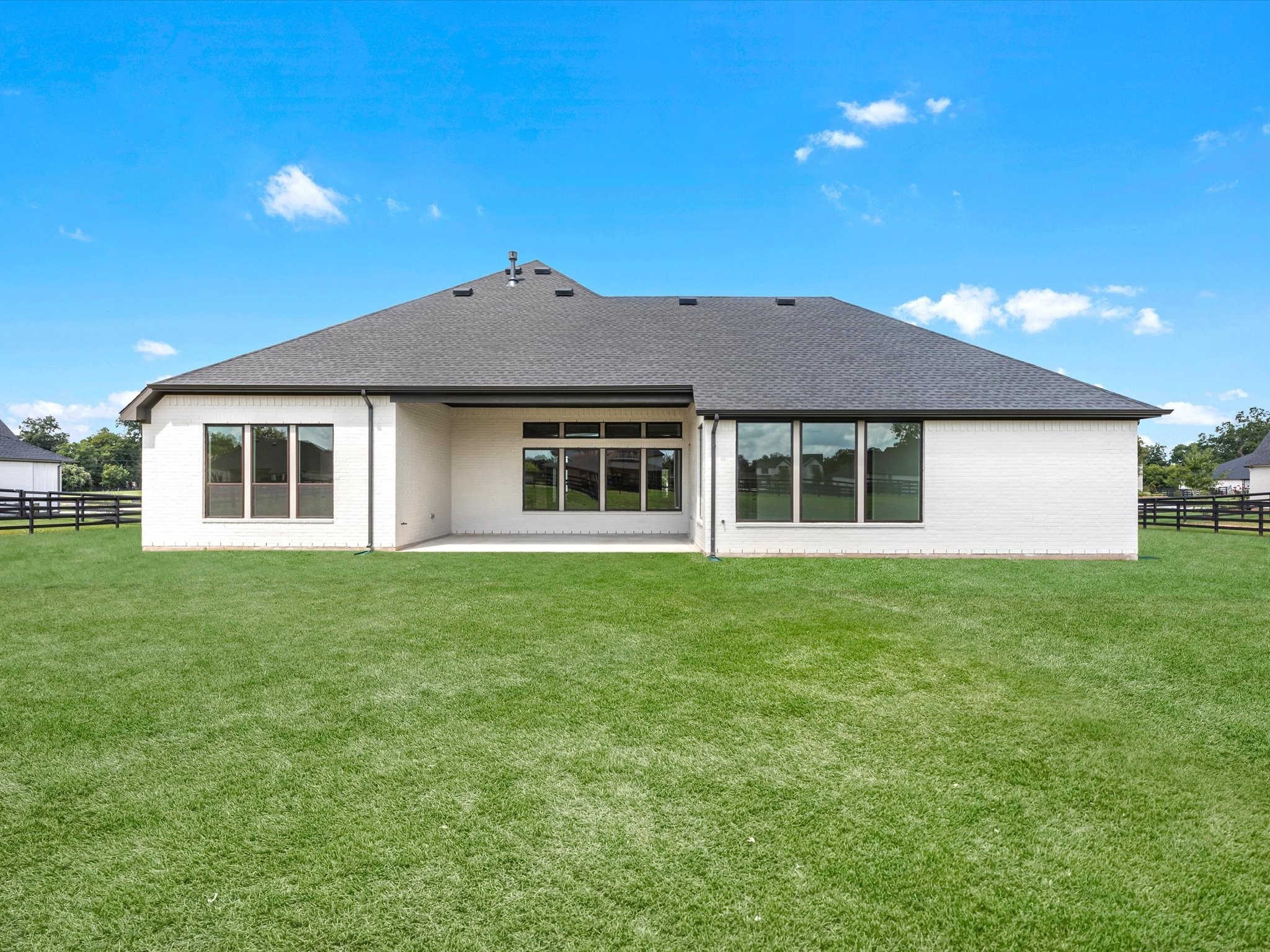 18 Woodland Creek Court Property Photo 26