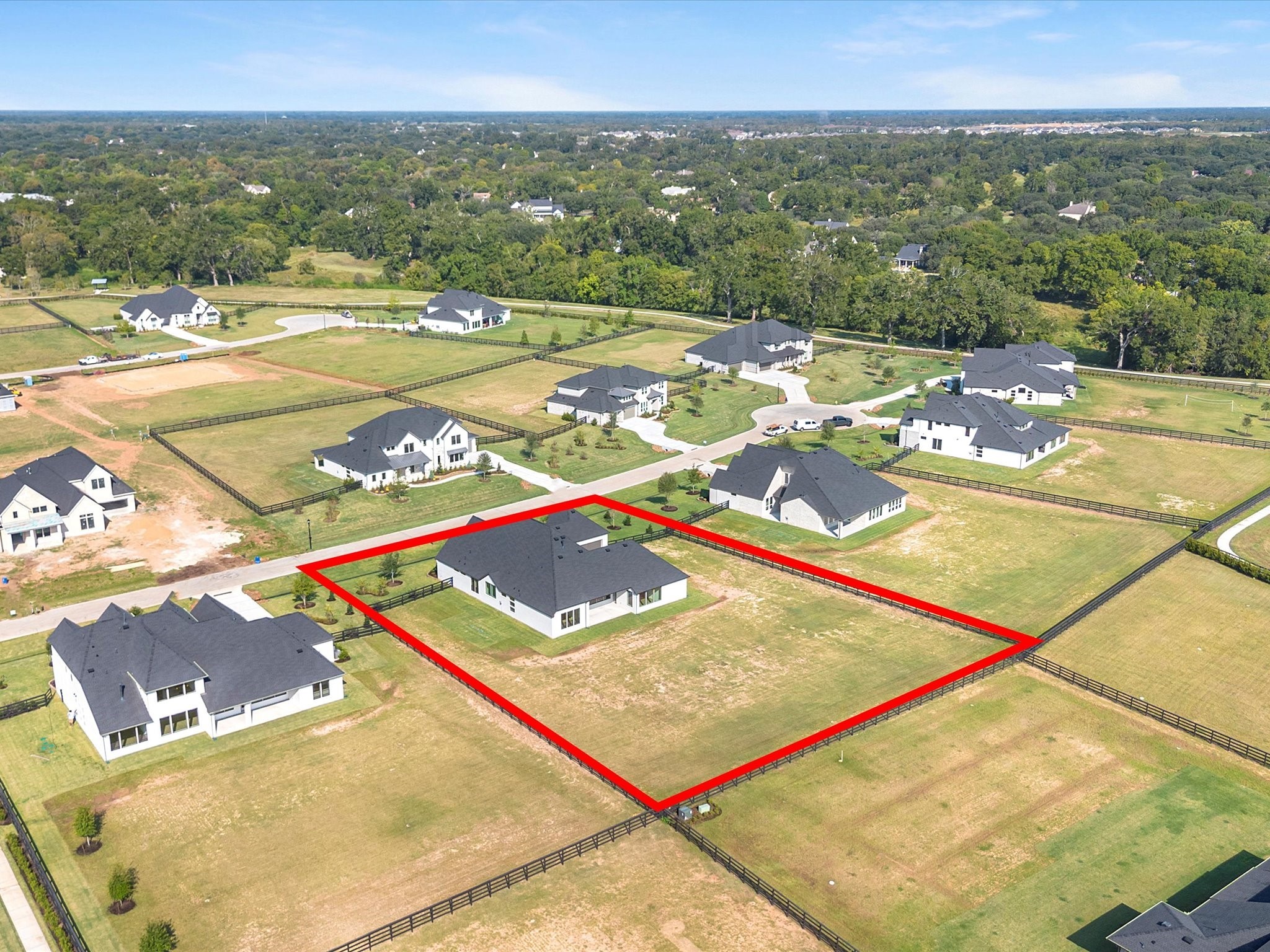 18 Woodland Creek Court Property Photo 28