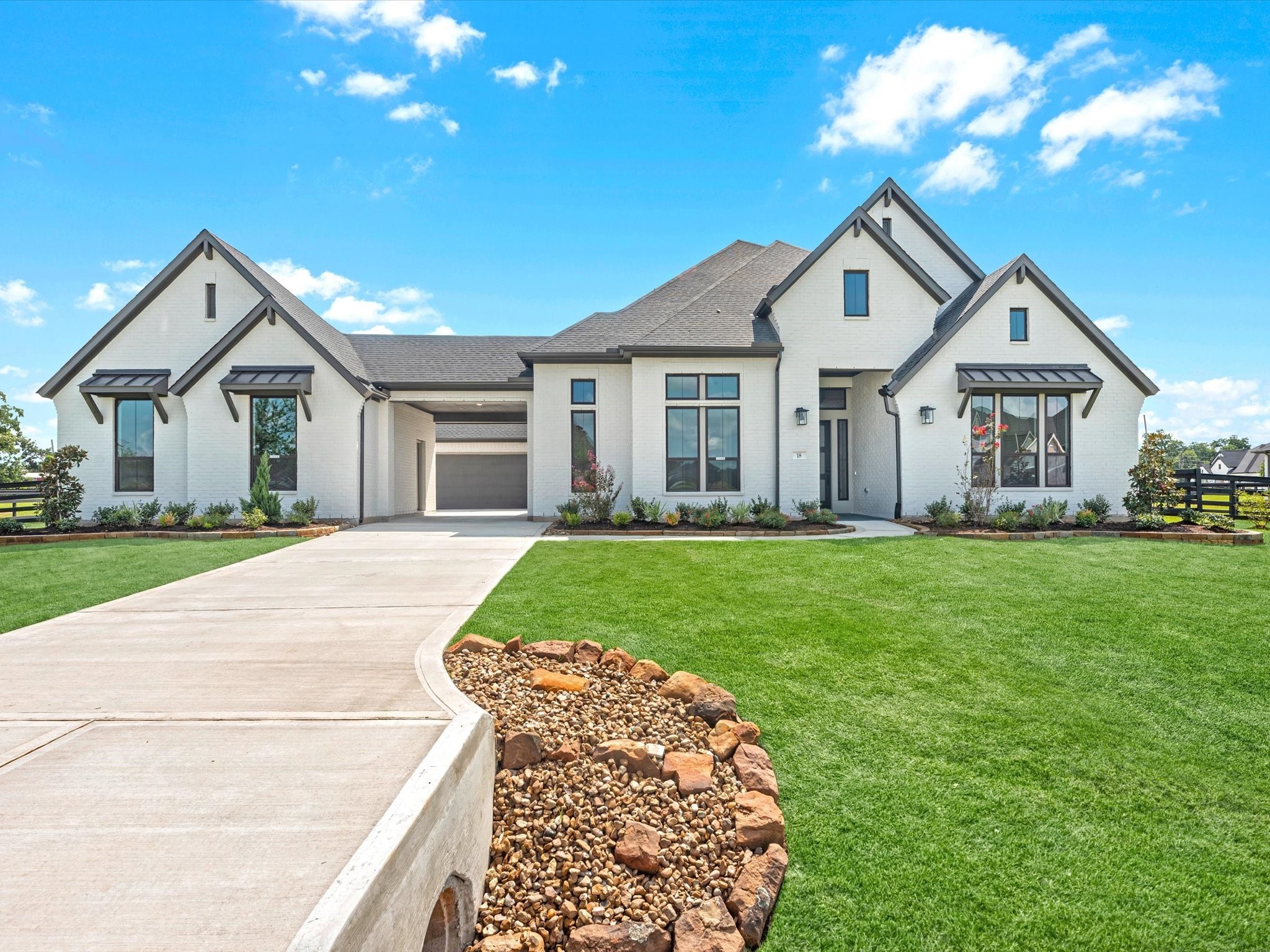 18 Woodland Creek Court Property Photo 30