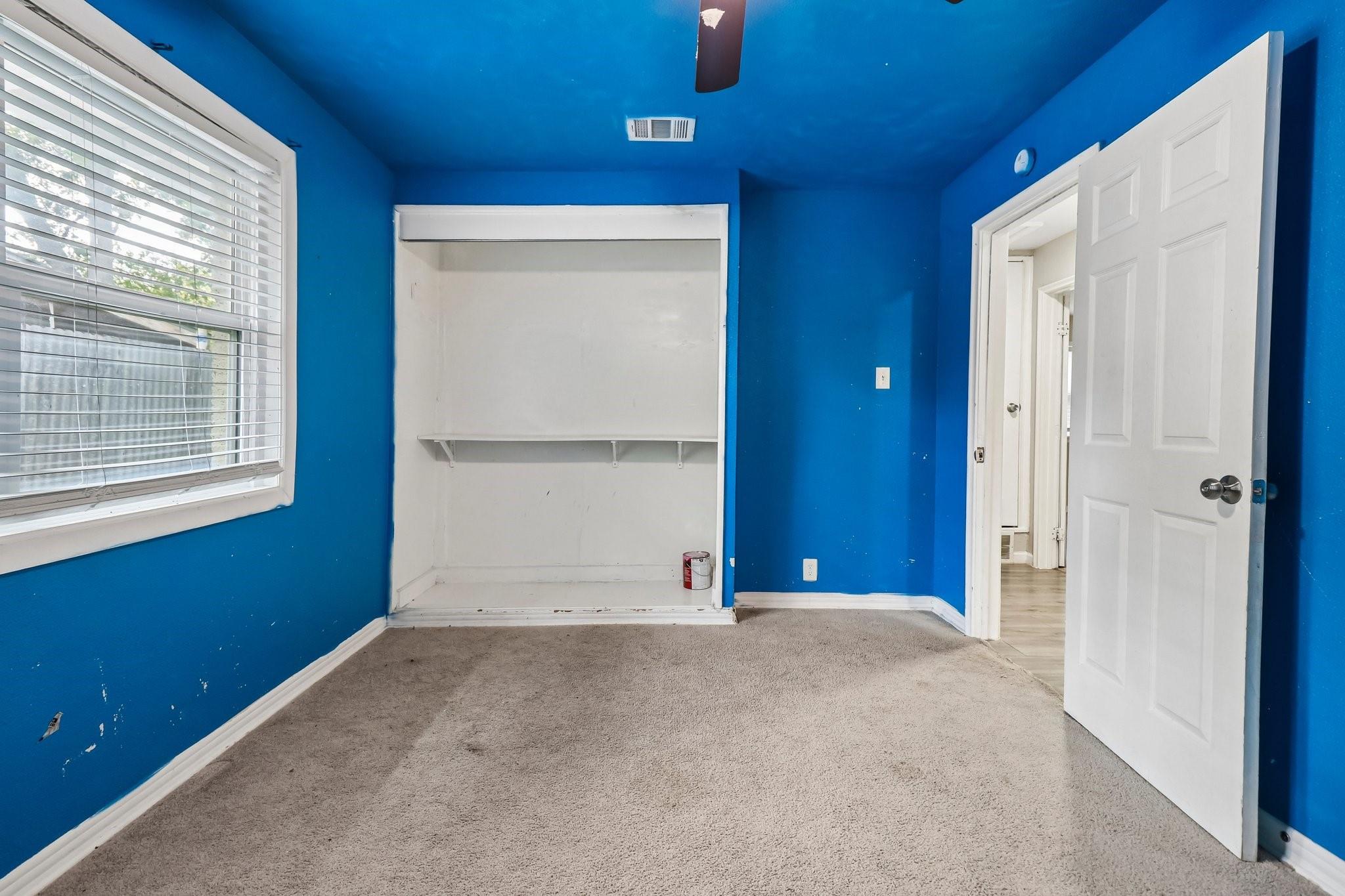 2108 Skylark Drive Property Photo 4