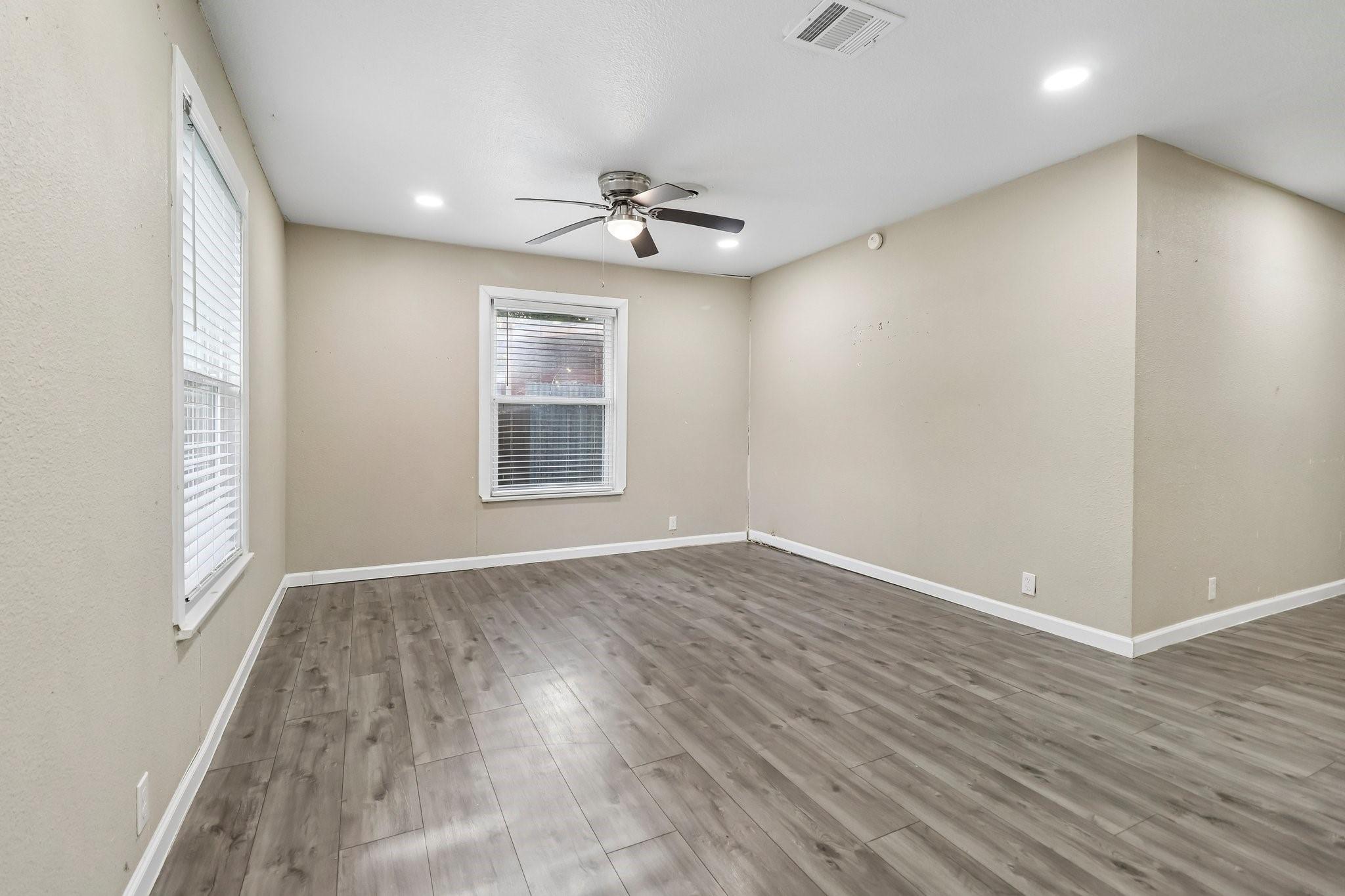 2108 Skylark Drive Property Photo 10