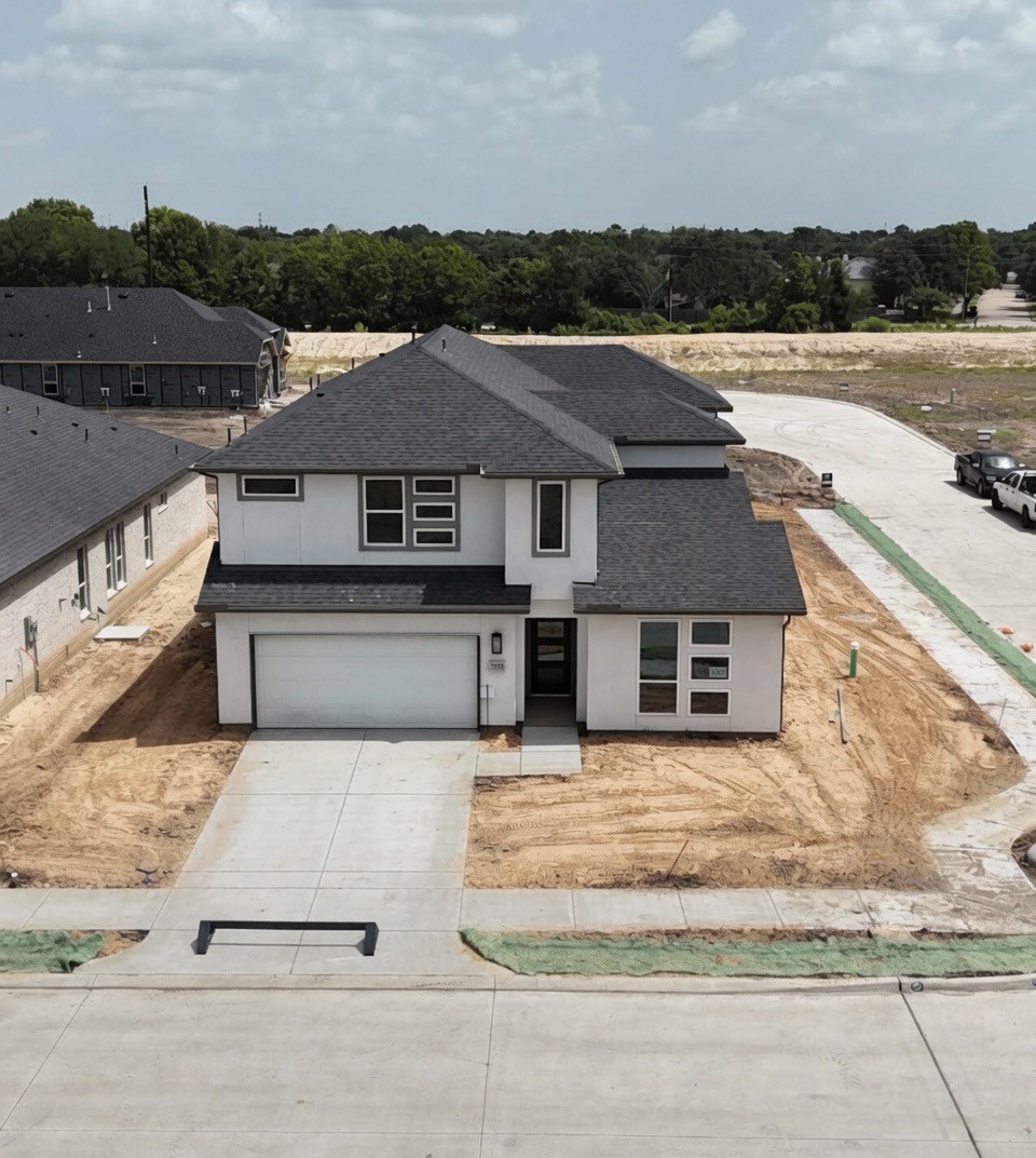 7235 Happiness Pass Property Photo 6