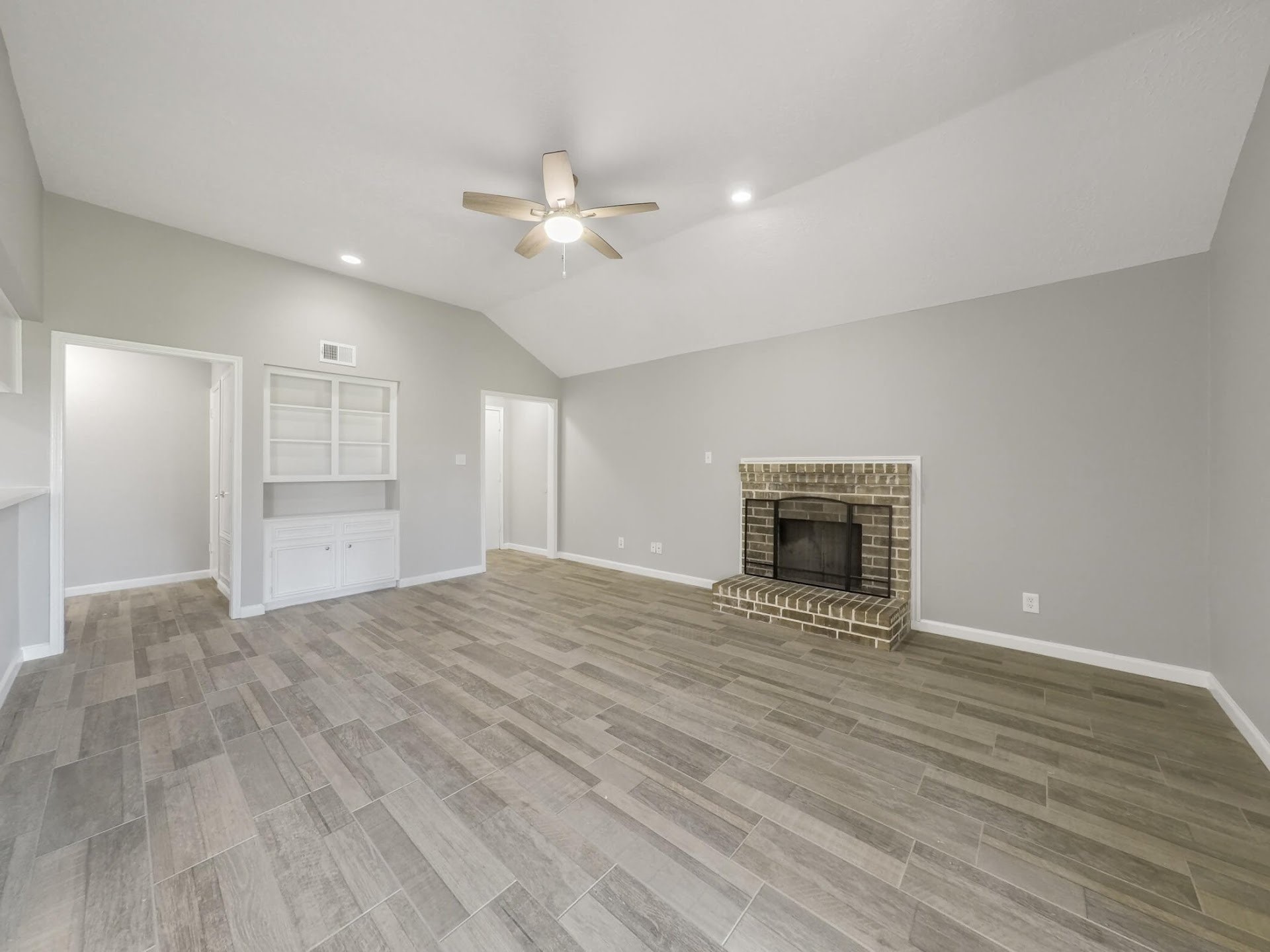 13607 Ravensway Drive A Property Photo 2