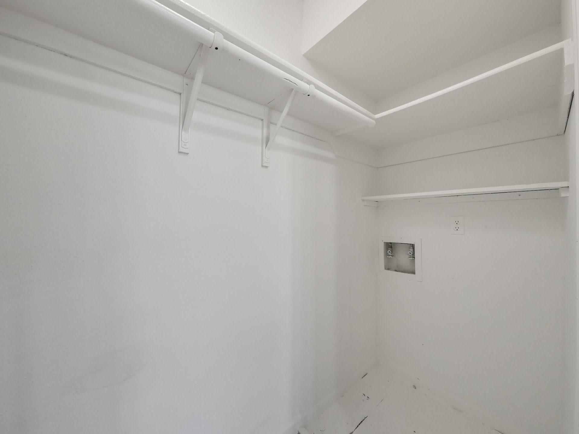 13607 Ravensway Drive A Property Photo 11