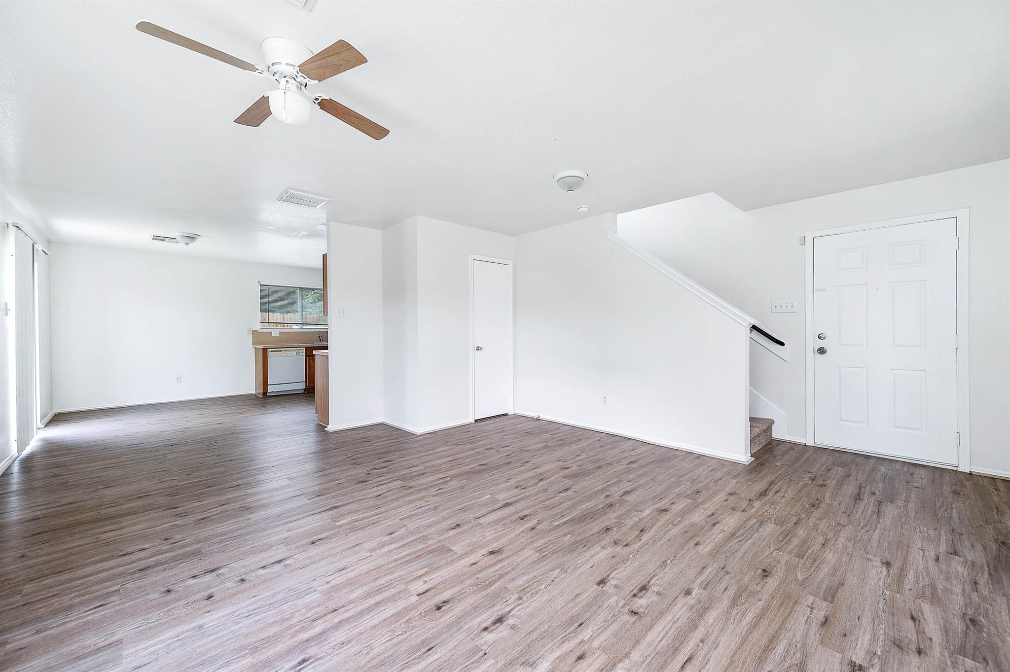 4114 Heritagestone Drive Property Photo 6