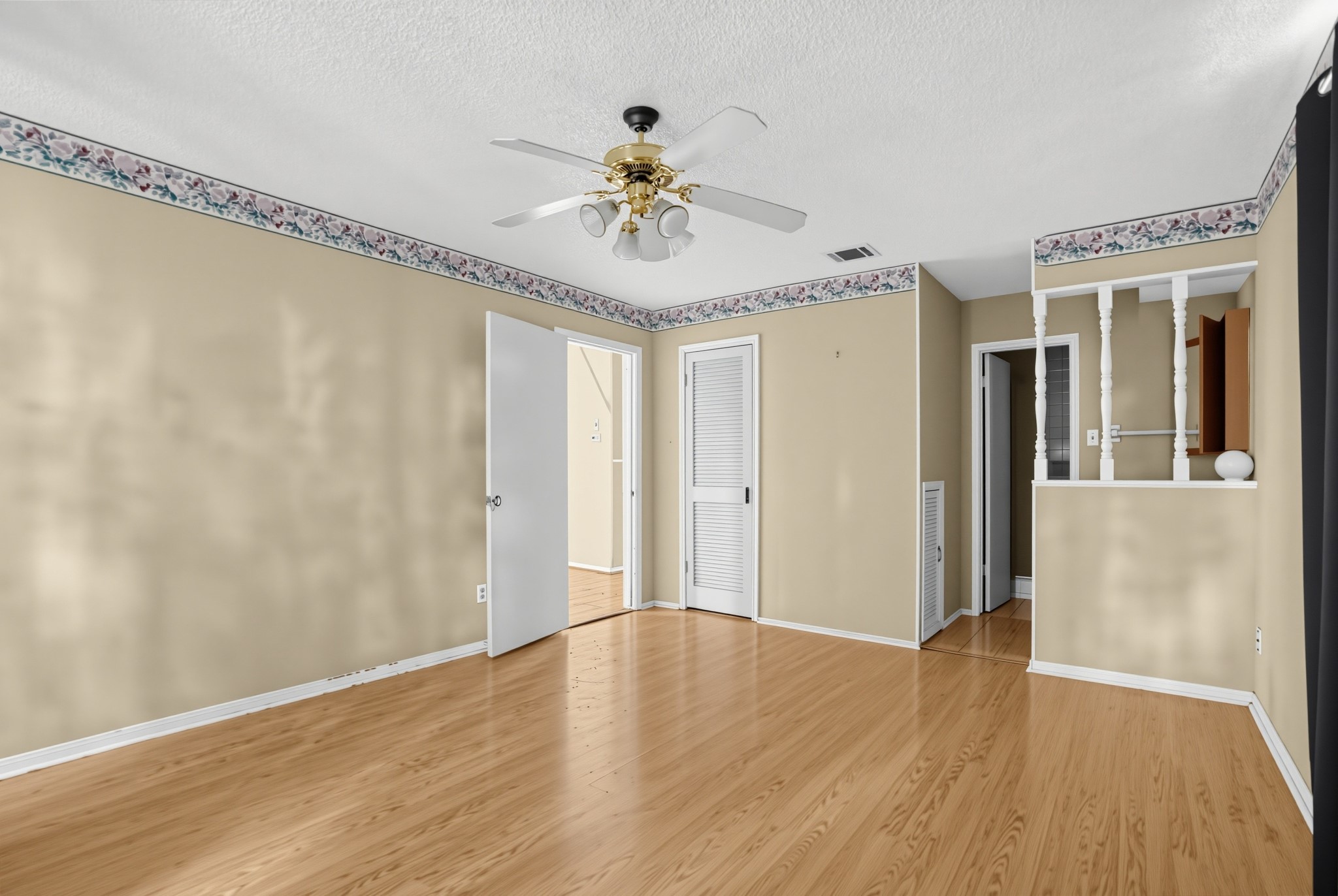 17623 Crestline Road Property Photo 17