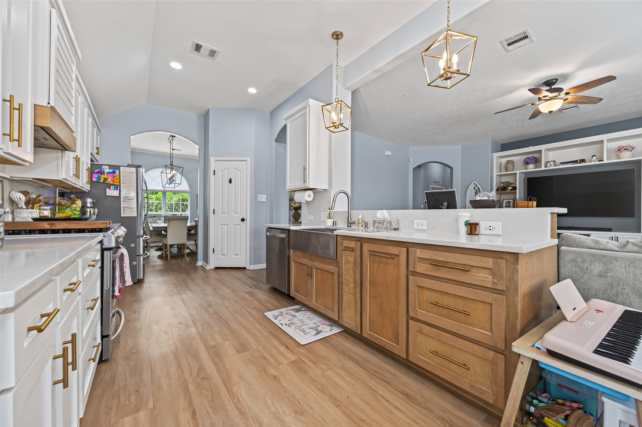 18102 Garnet Red Road Property Photo 7