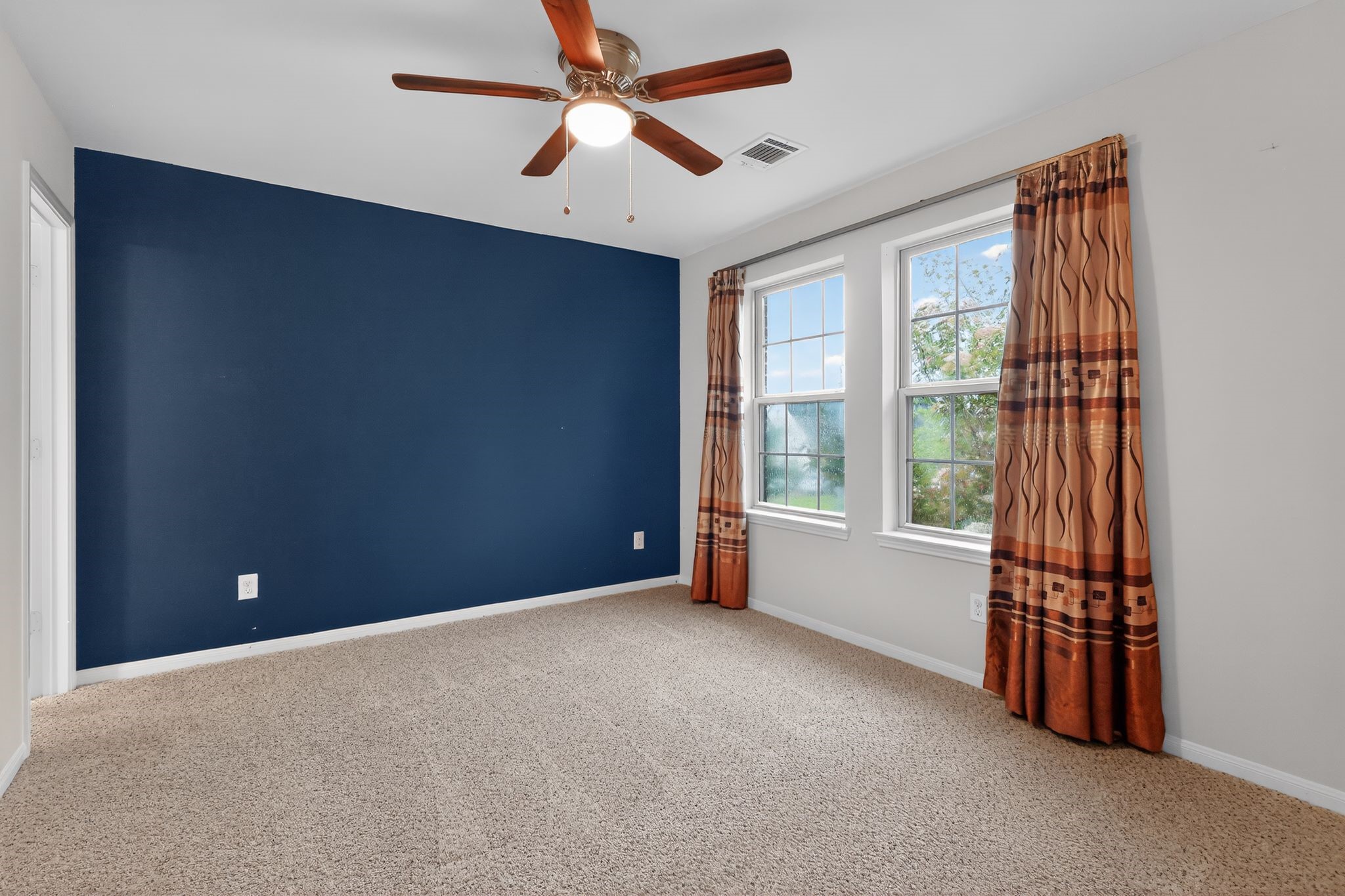 2608 Holbrook Springs Lane Property Photo 33