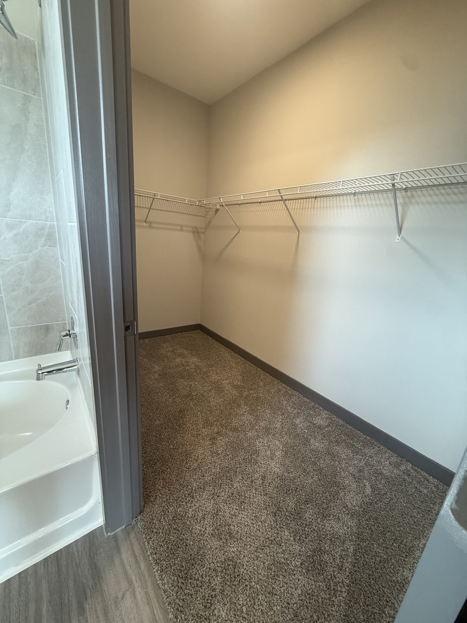 17448 N Eldridge Parkway 7202 Property Photo 9
