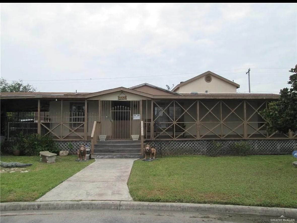 2421 Carnation Drive Property Photo 1
